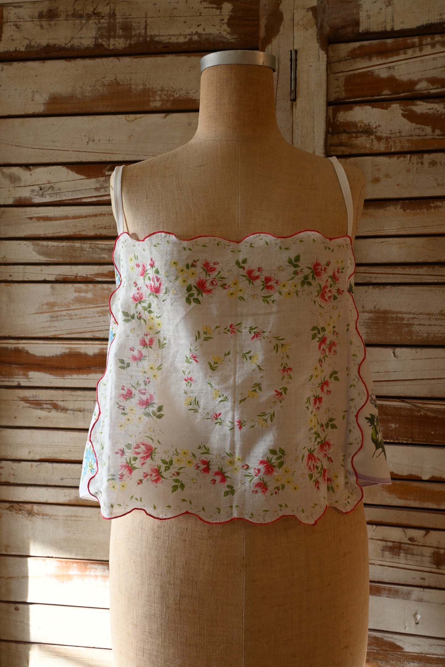 Flower handkerchief camisole/PONMOSIR