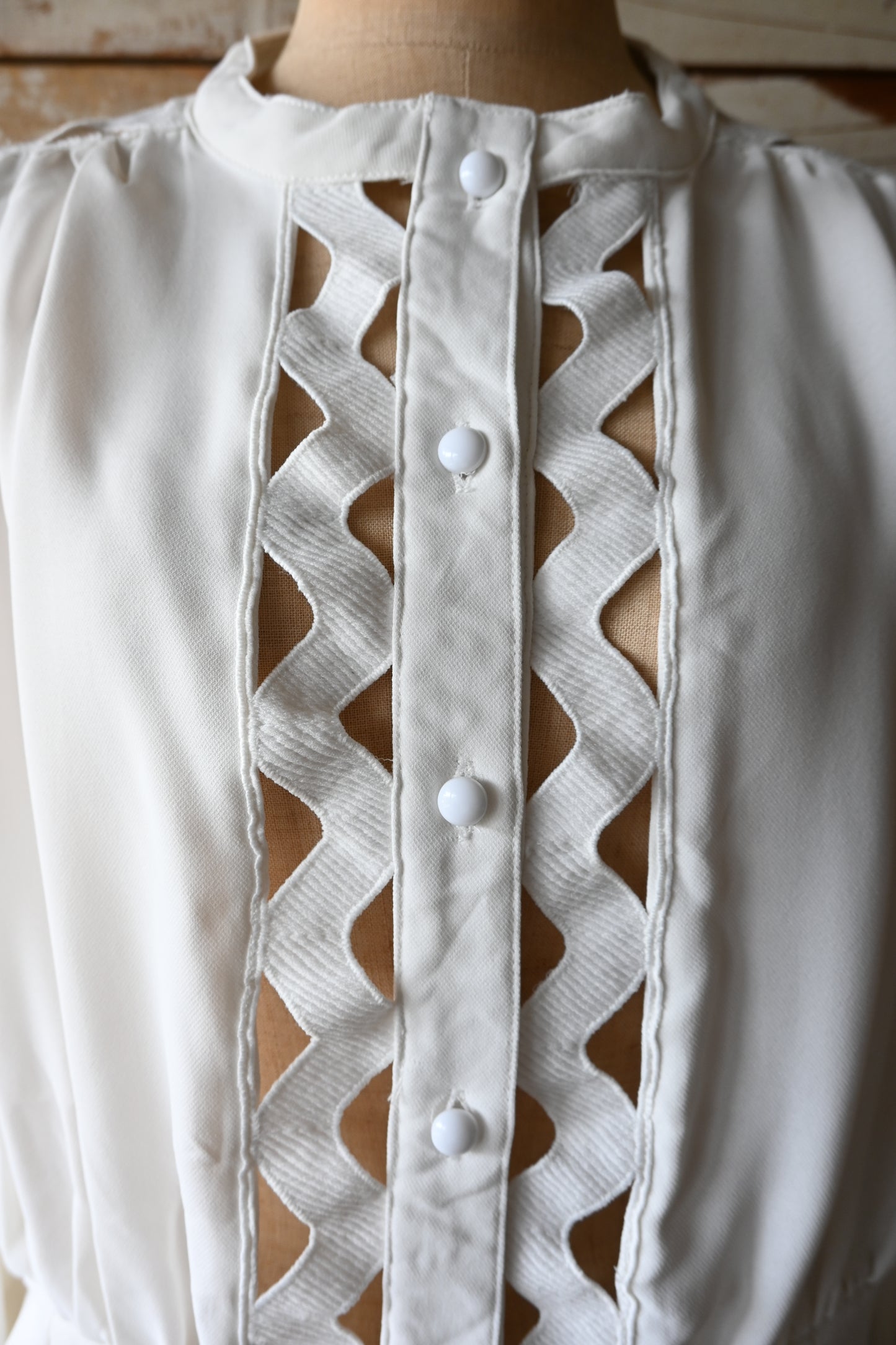 Design blouse/WHITE