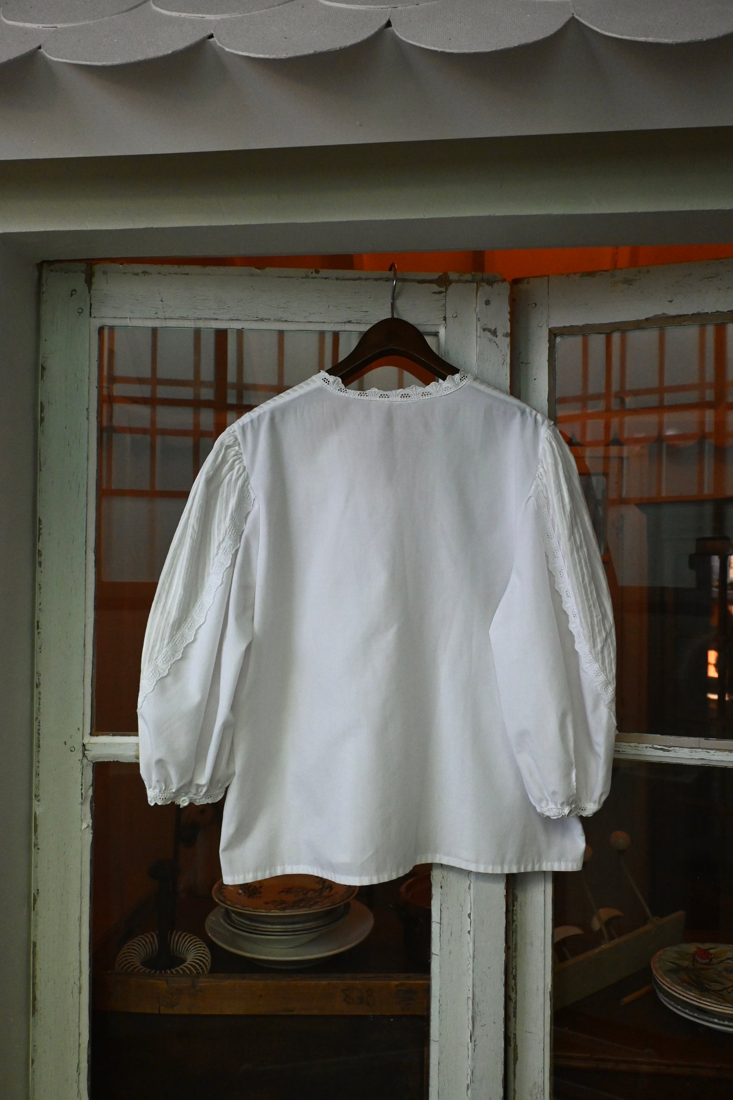 EURO Cutwork lace blouse/WHITE