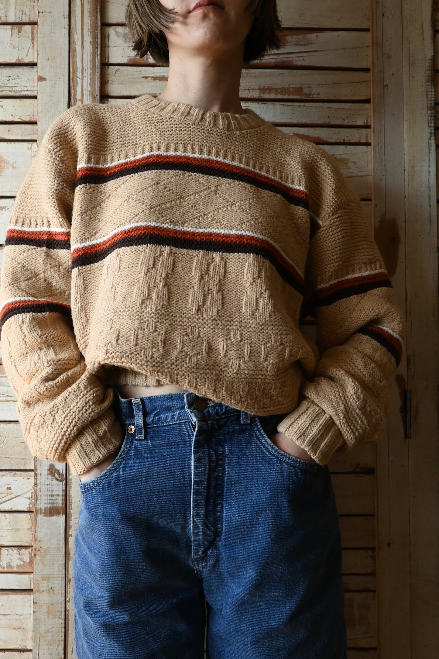 Line knit sweater/BEIGE