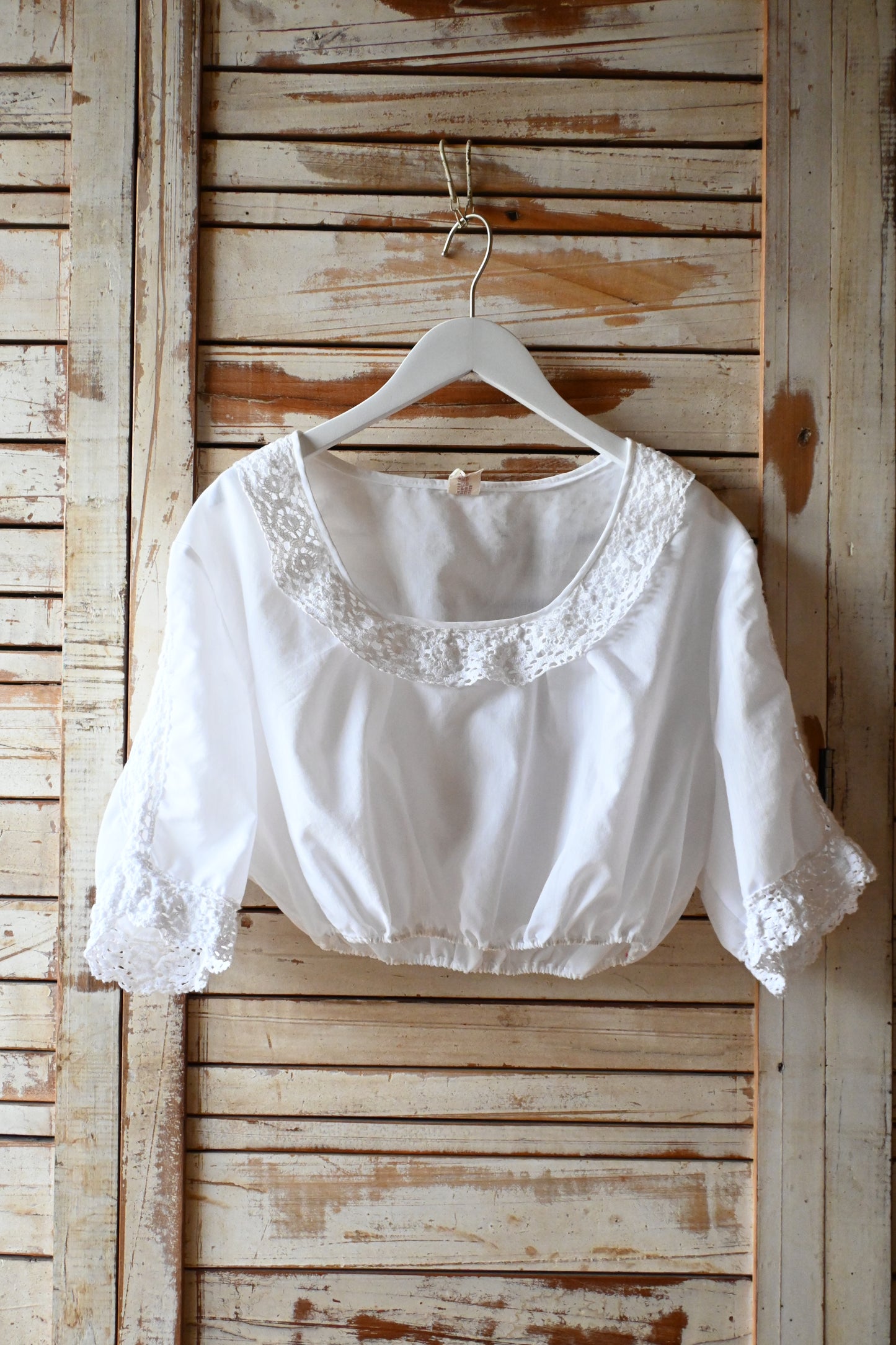 EURO Cropped cotton lace blouse/WHITE