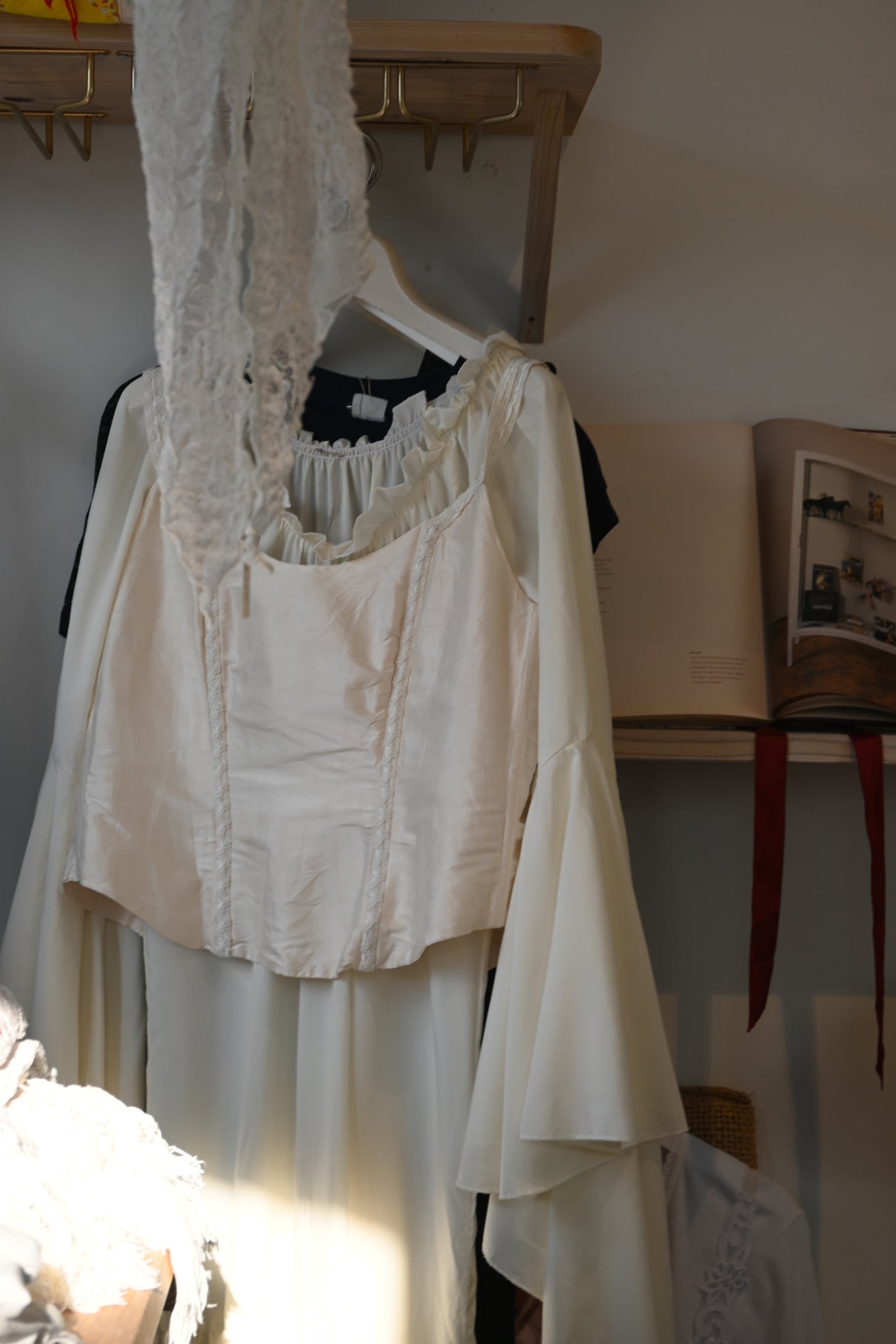 Silk bustier/ECRU