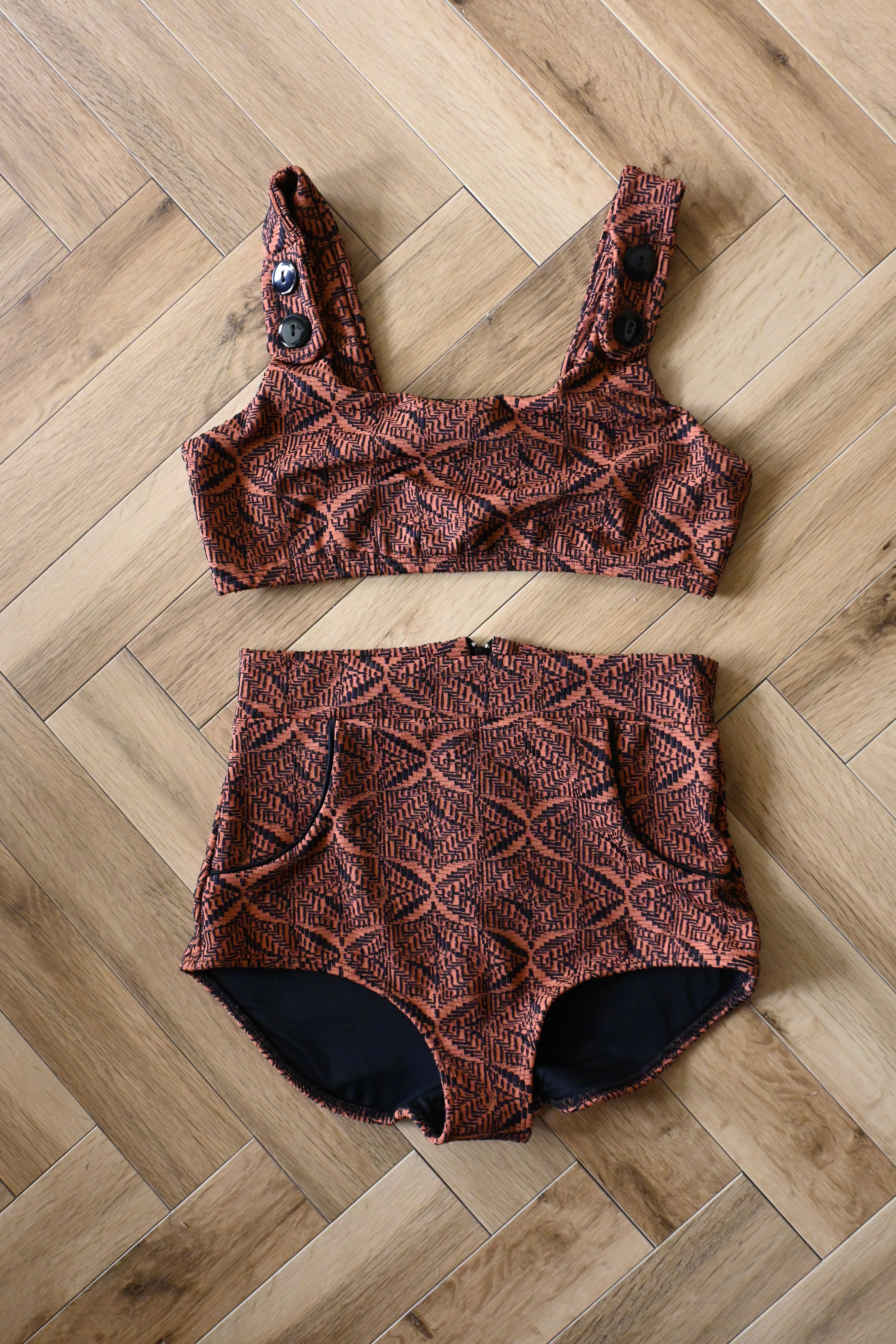 SEEA/SWIMWEAR – ponmosir