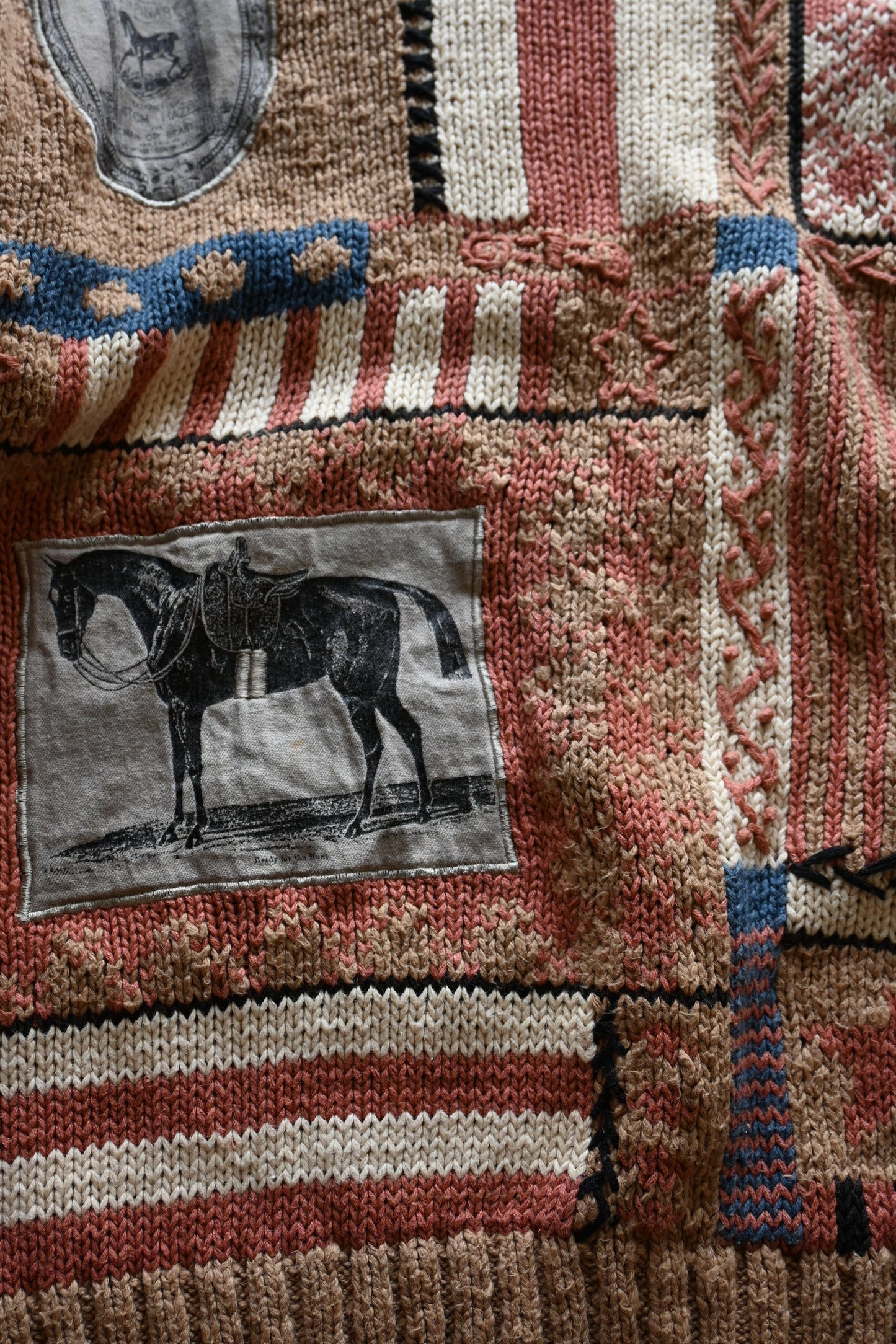 Design knit sweater/HORSE