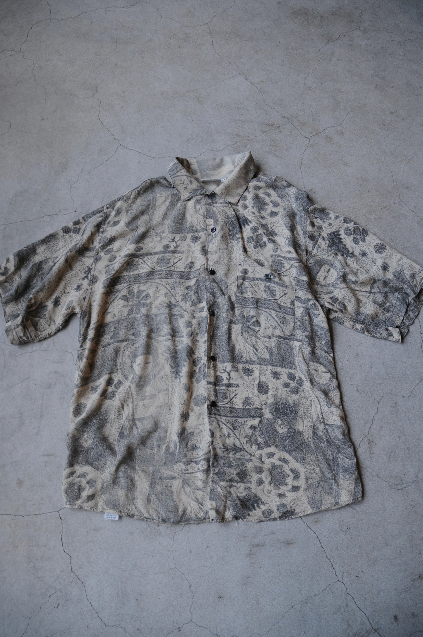 Men's S/S buddha pattern shirt/BEIGE×BLACK