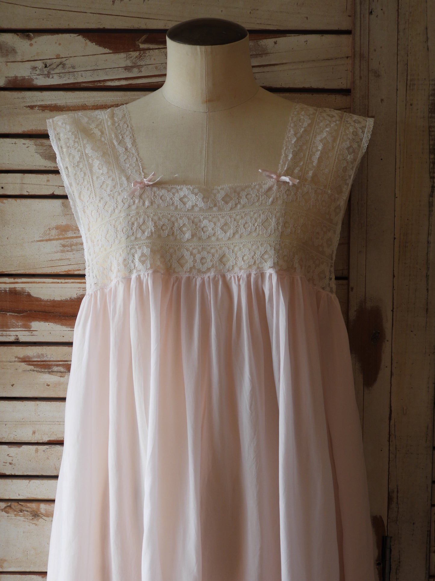 Sleeveless sheer night dress/B.PINK