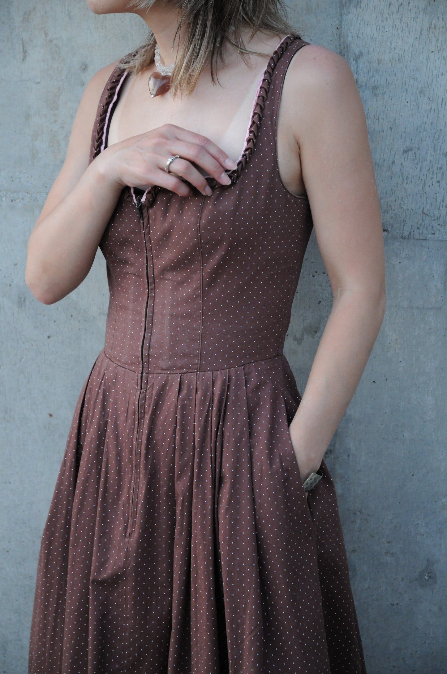 Dot pattern bustier dress/BROWN