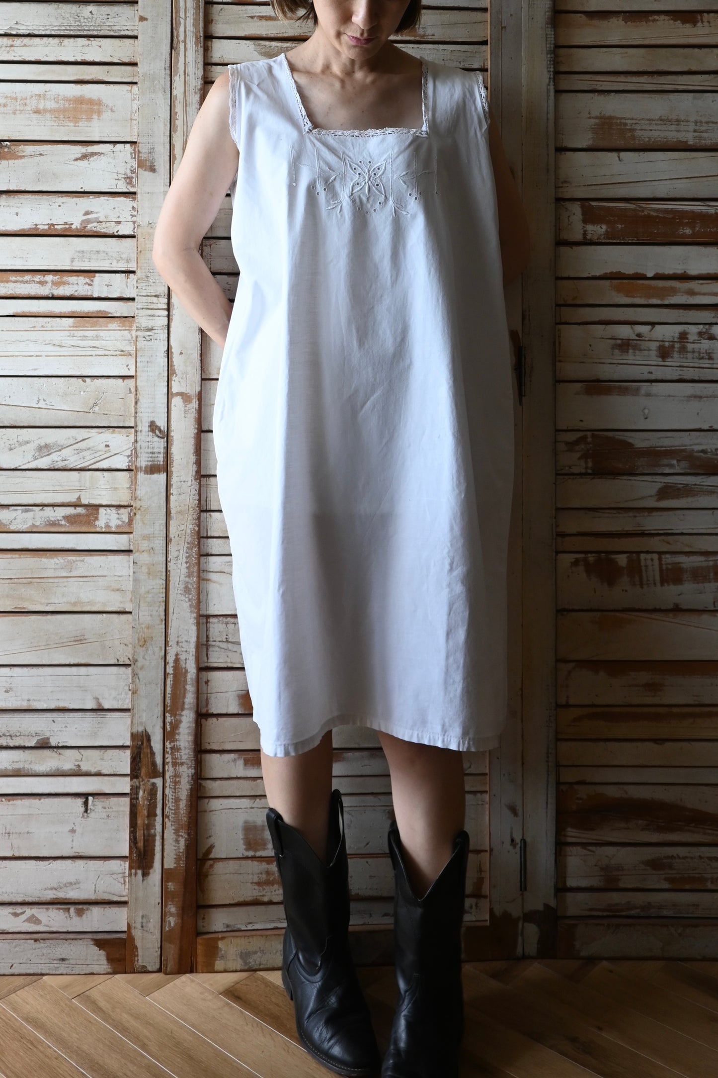 EURO Embroidery dress/IVORY
