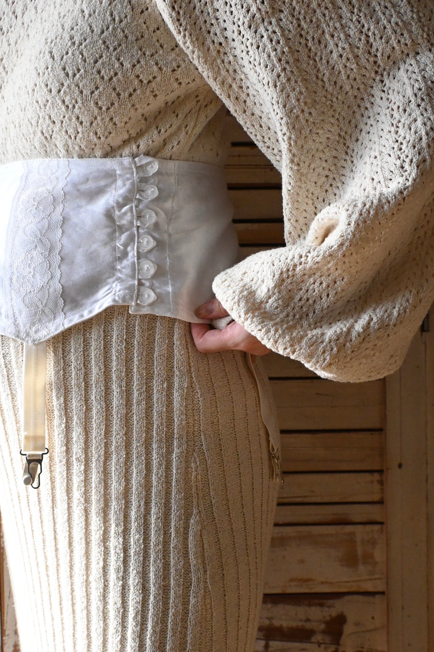 Vintage garter belt/WHITE