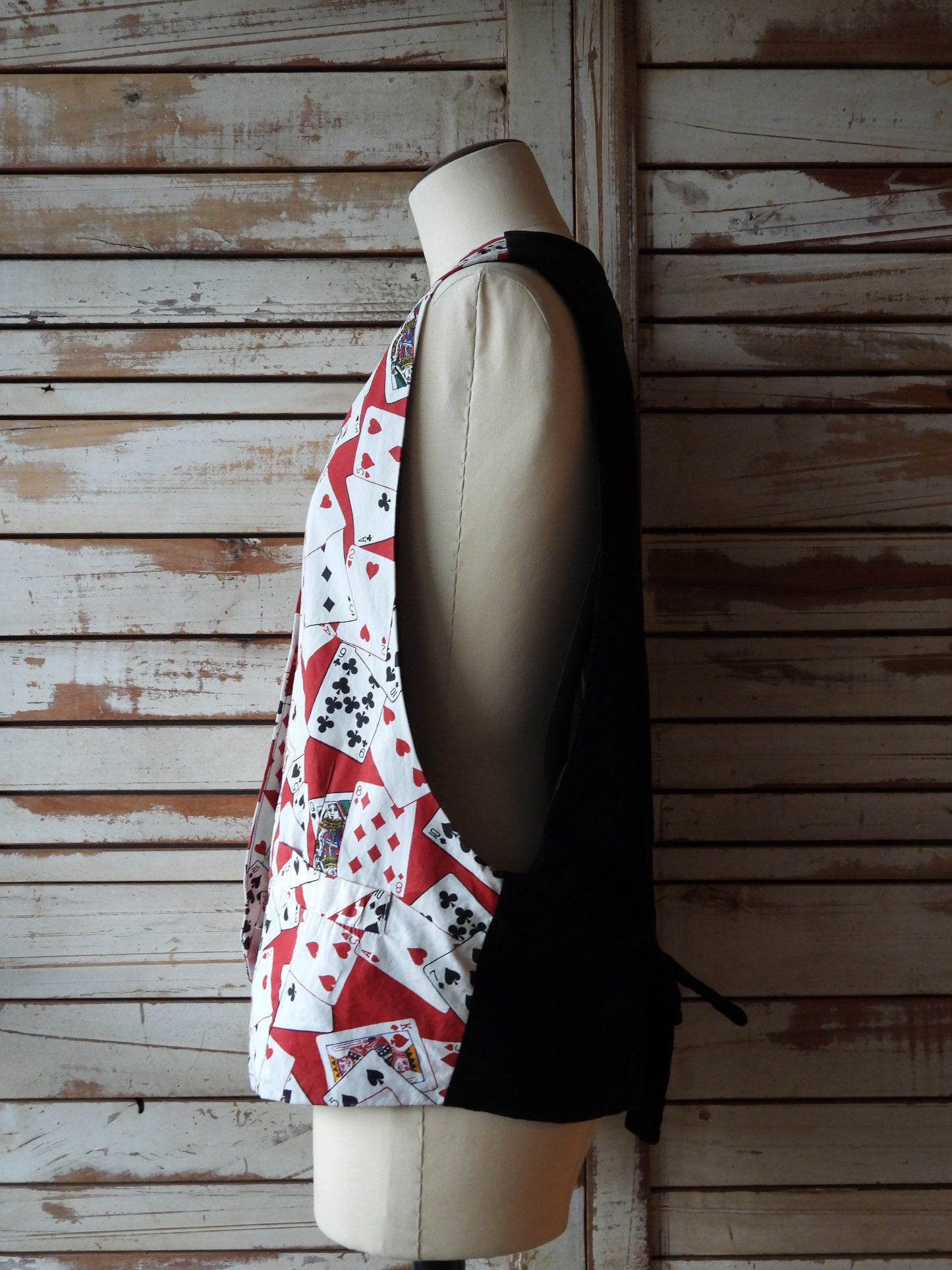 Cards pattern vest/RED