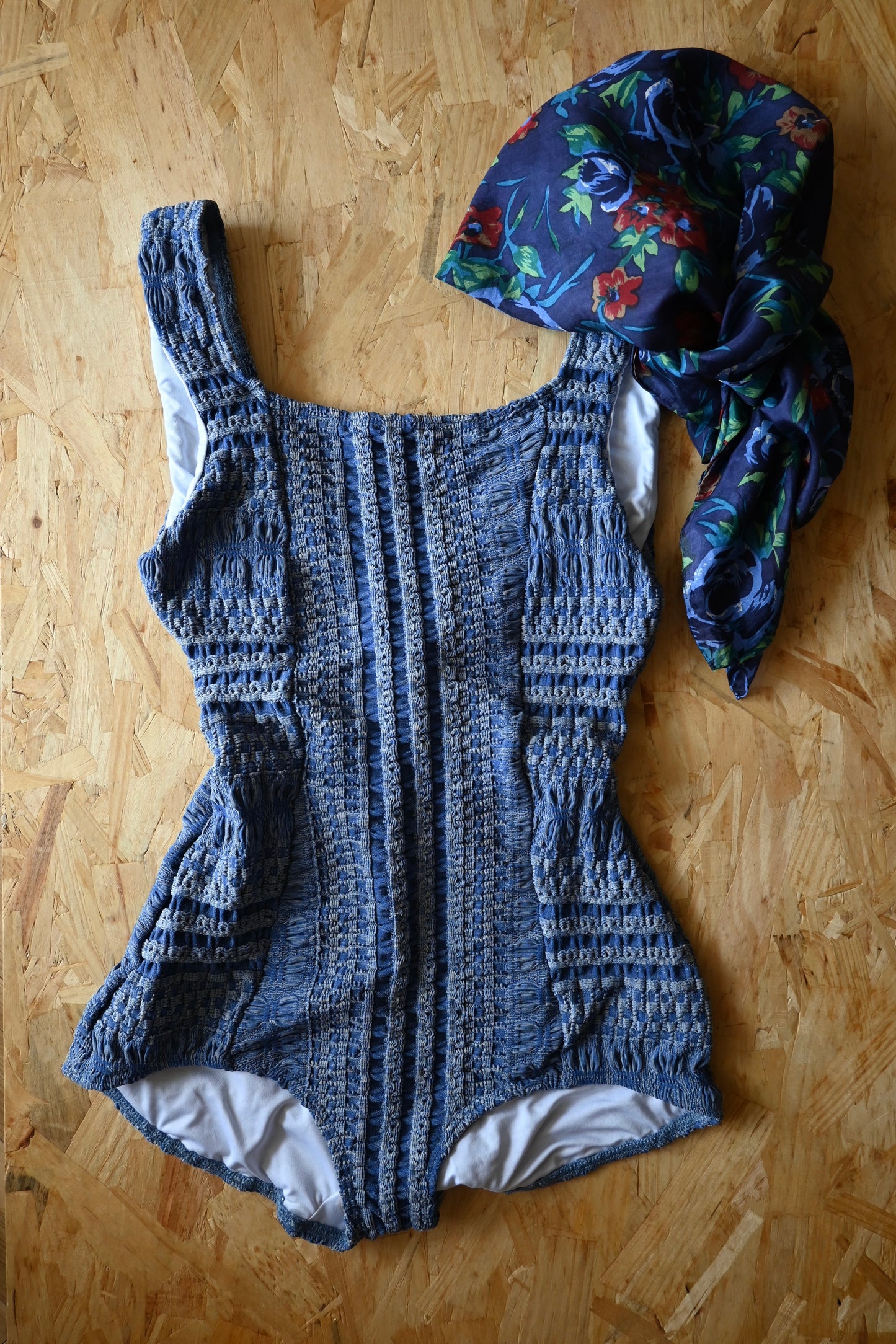 SEEA/Tofino one piece/Petra