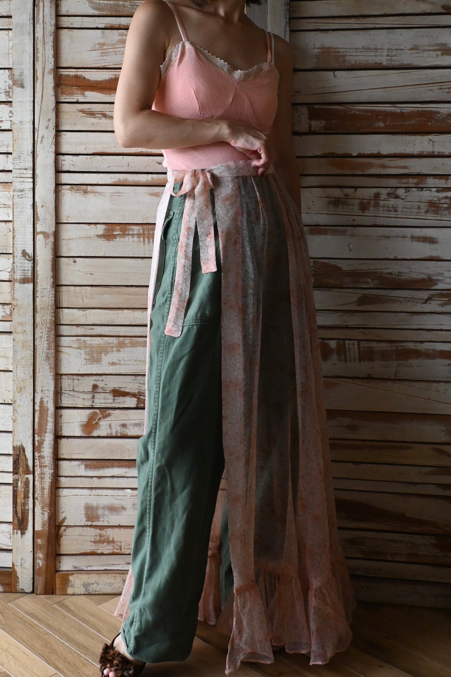 Floral sheer apron/PINK