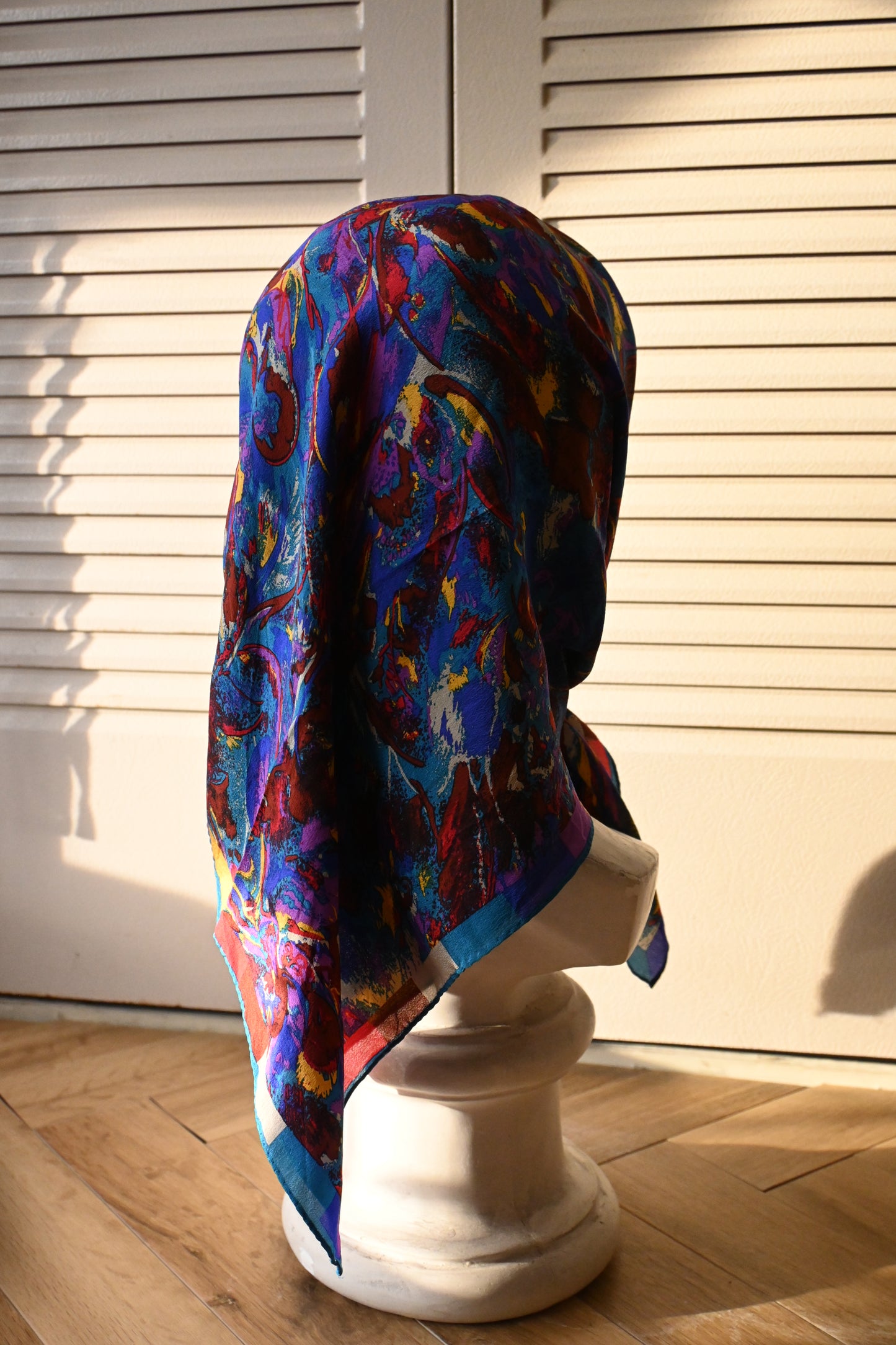 Vintage silk scarf/MULTI