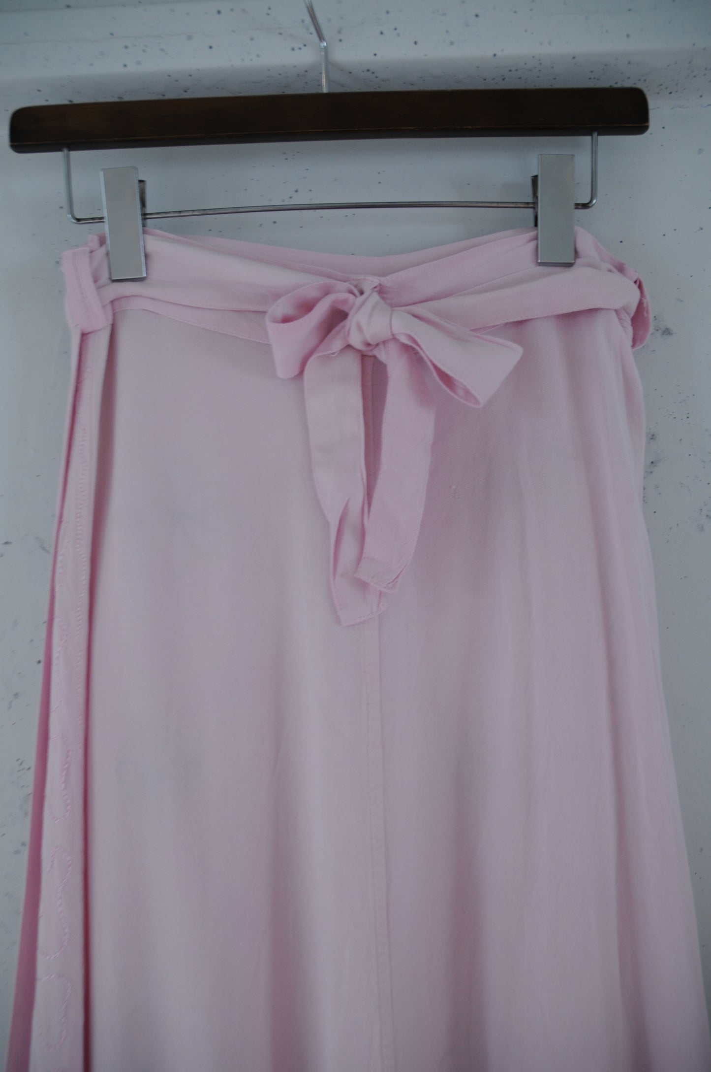 Flower embroidery wrap skirt/B.PINK