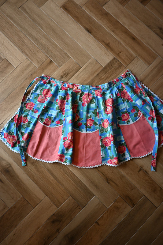 Flower apron