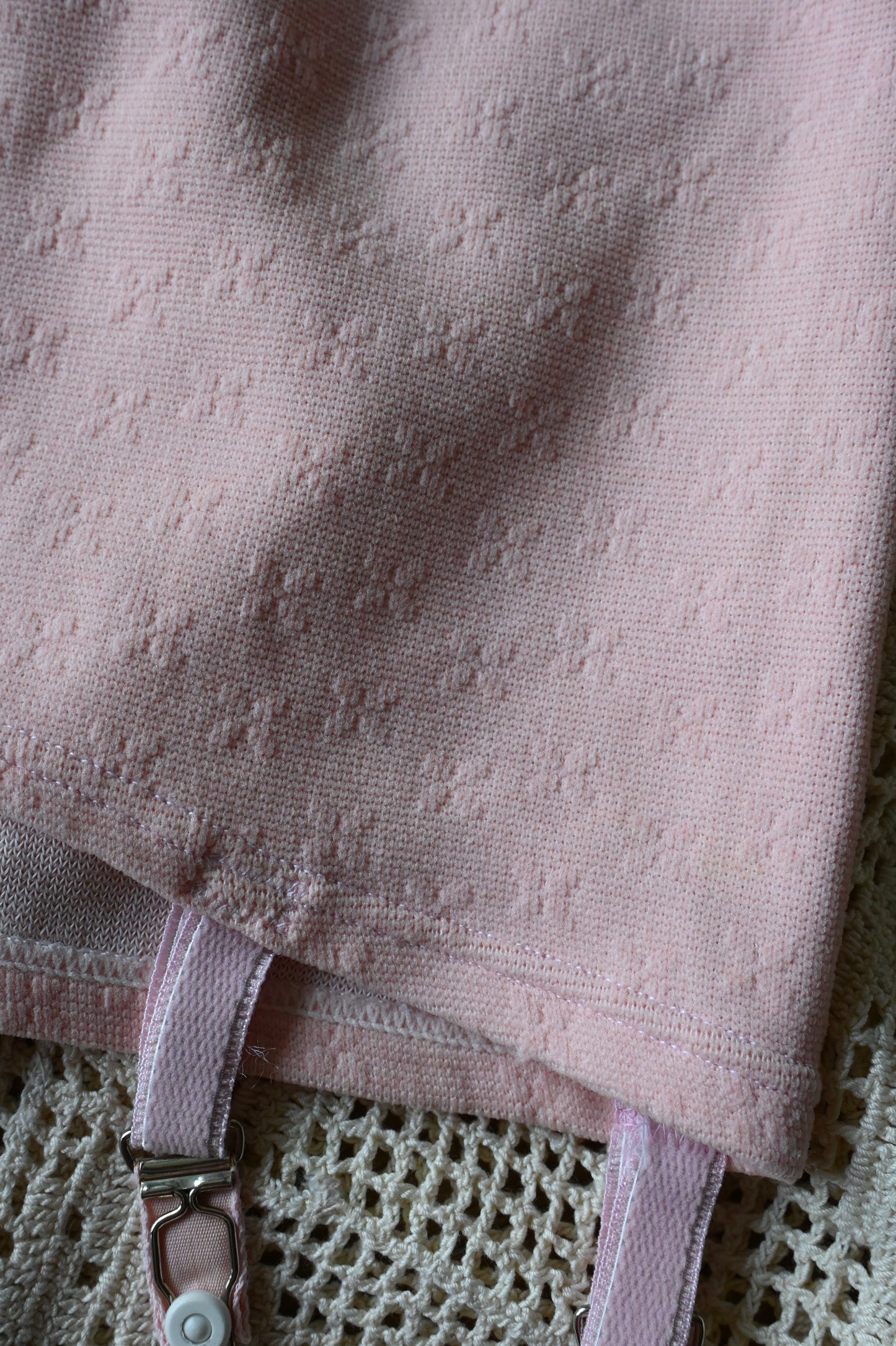 Vintage Garter Belt/PINK