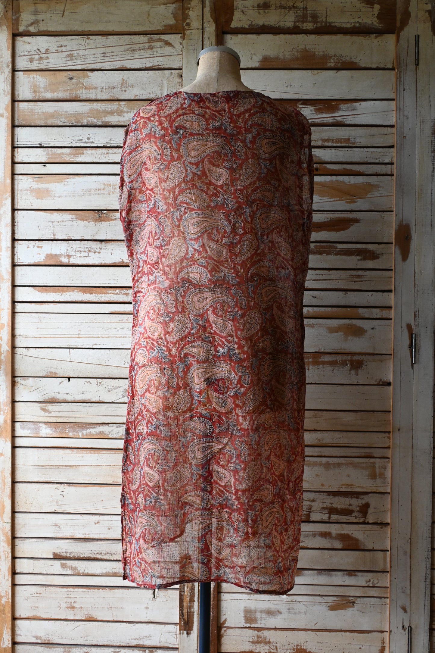 Paisley sleeveless dress/BROWN