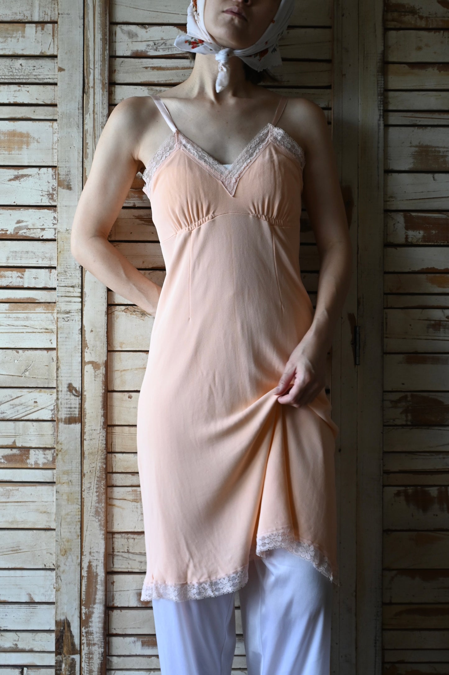 Lace slip dress/CORAL PINK