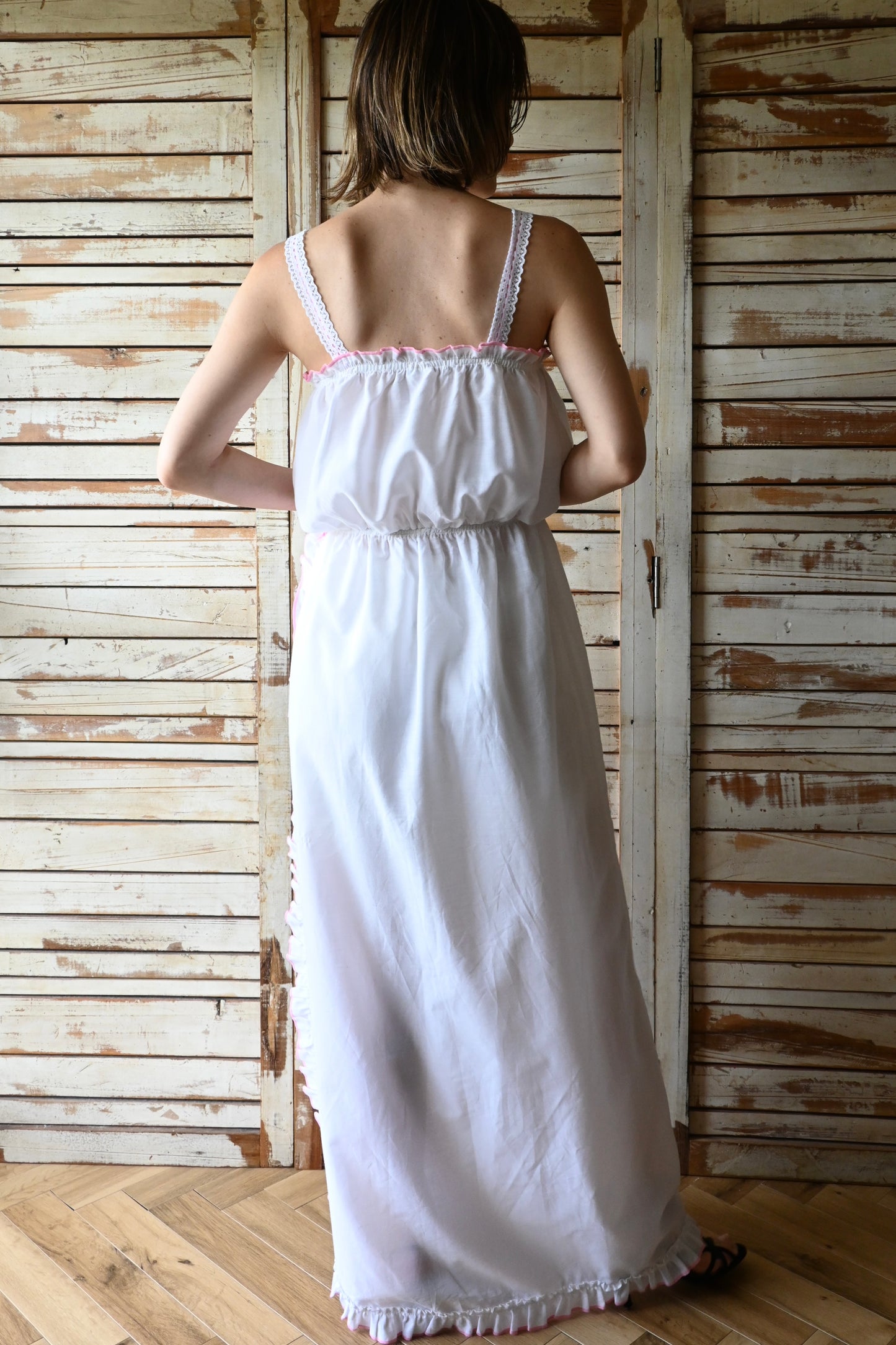 Cotton frill slit dress/WHITE