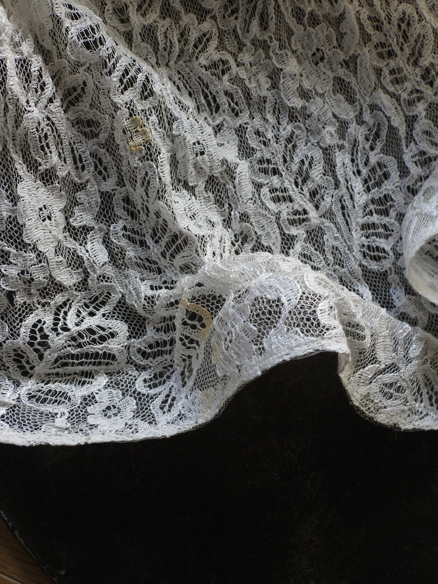 Lace skirt/PONMOSIR