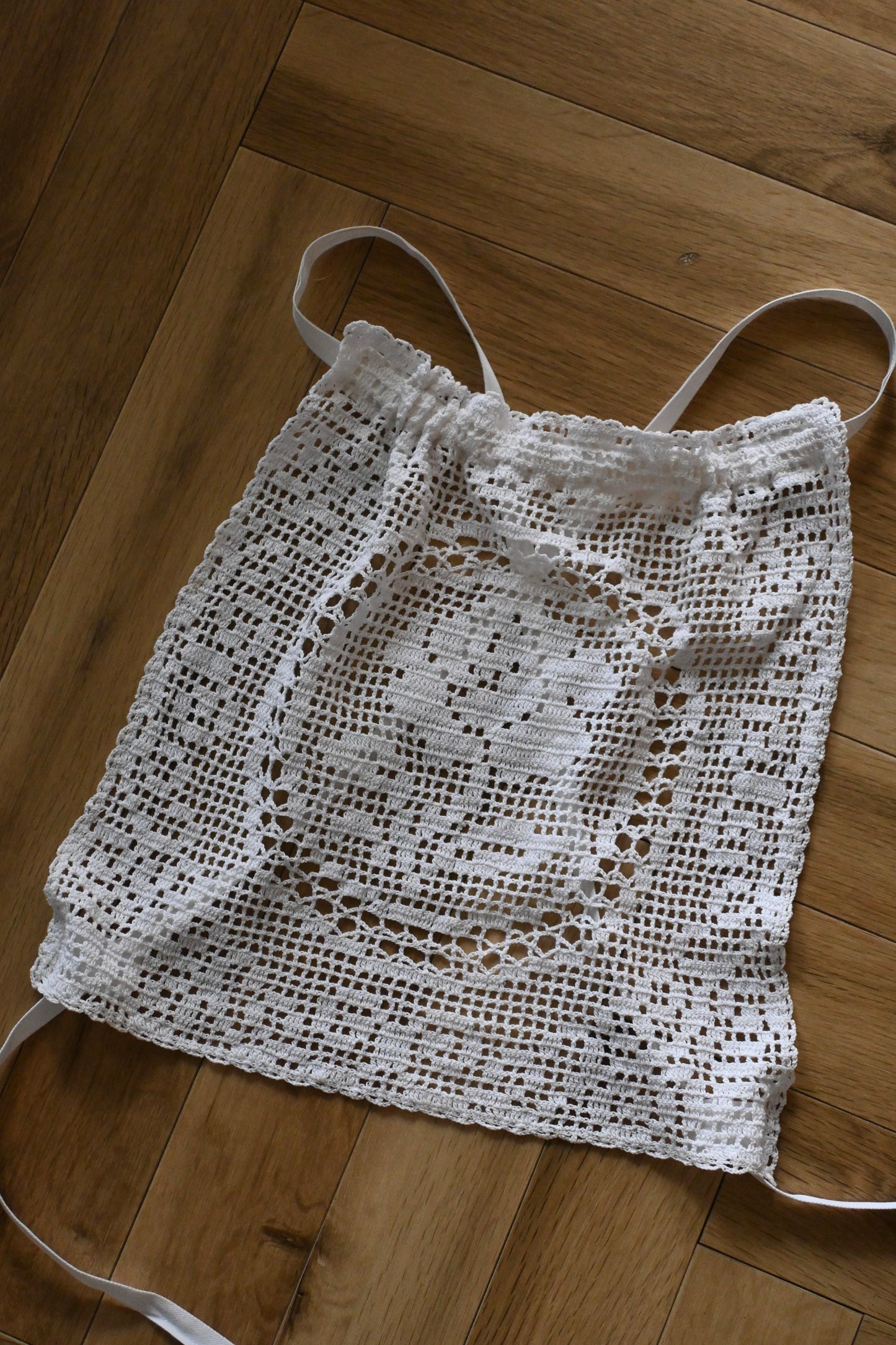 Crochet lace tops/PONMOSIR
