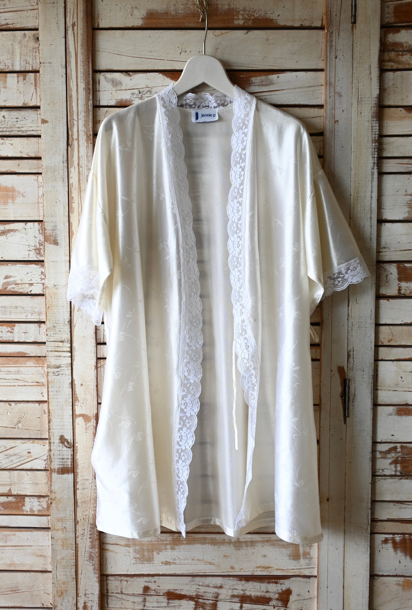 Floral satin bed jacket/IVORY