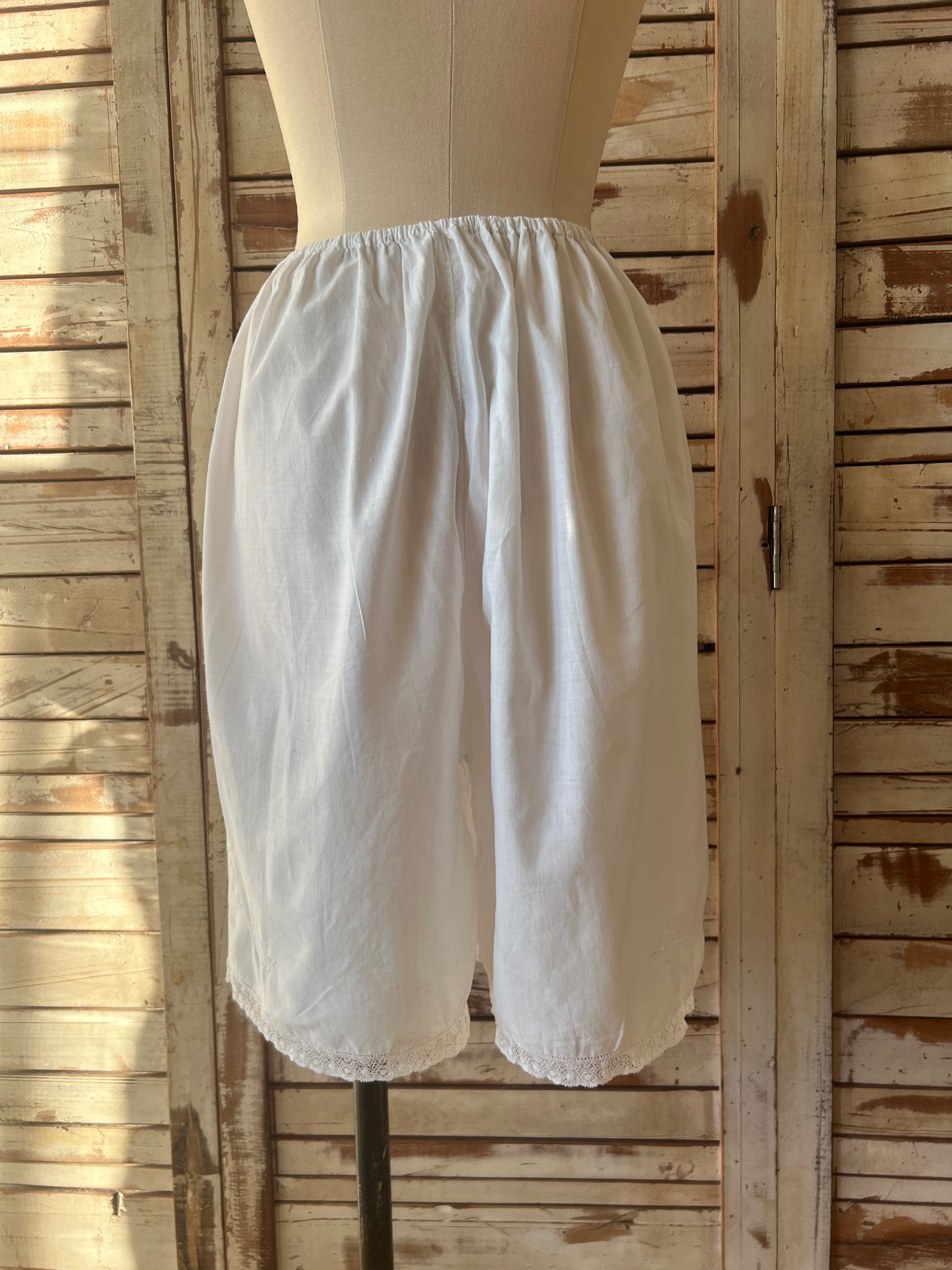 EURO Vintage cotton midi shorts/WHITE