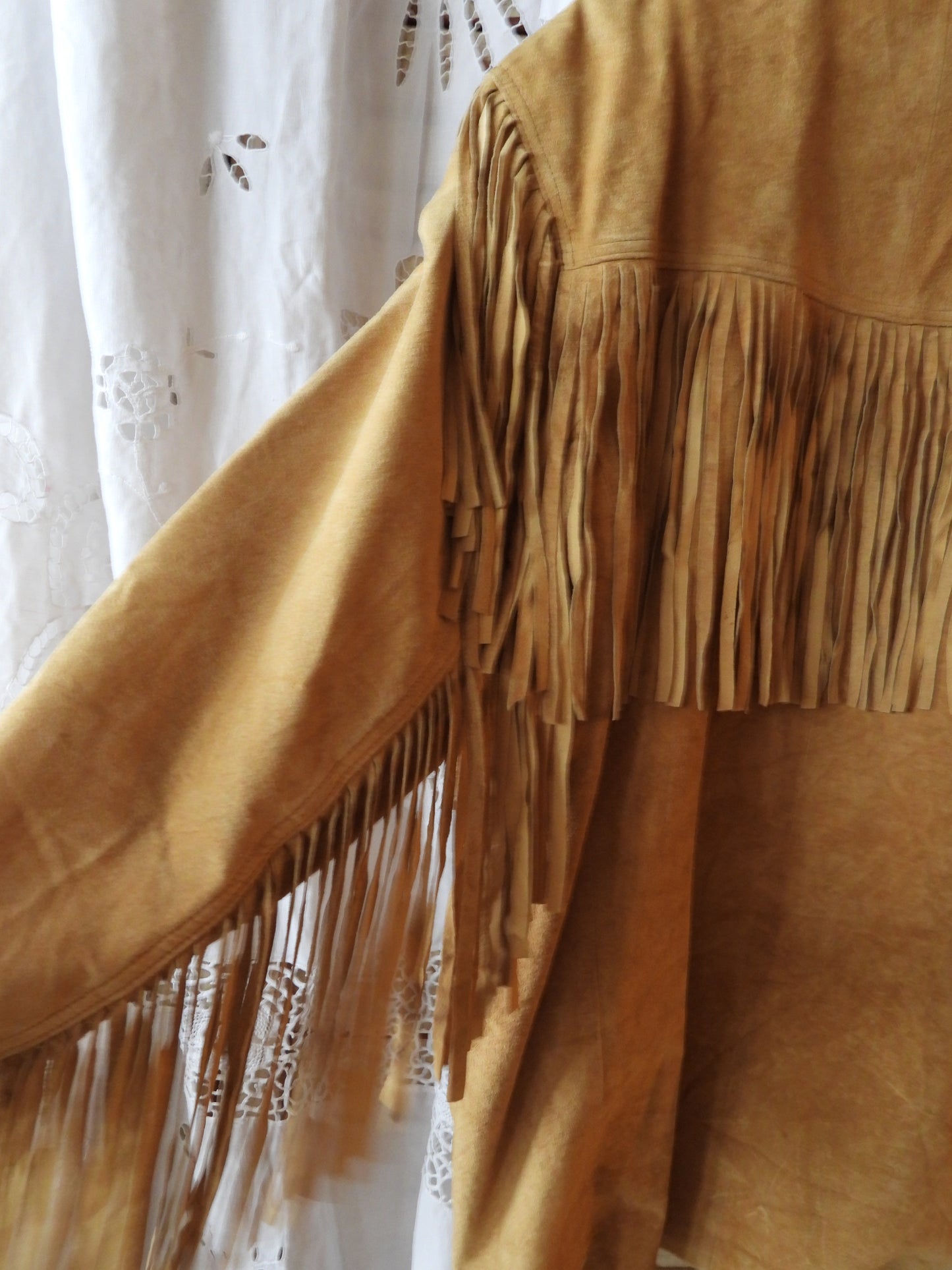 Suede fringe big jacket/CAMEL