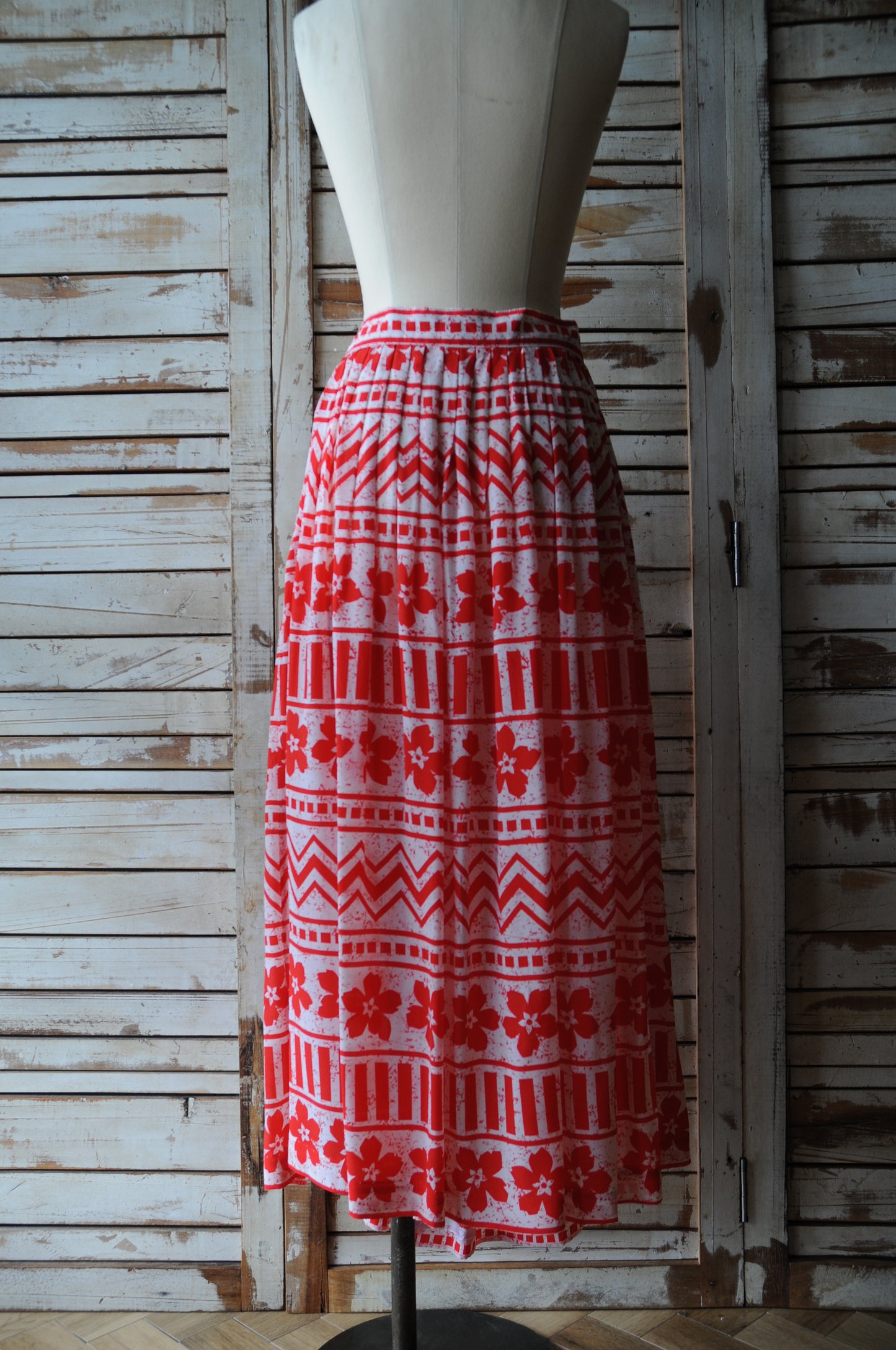 80's Flower pattern skirt/RED