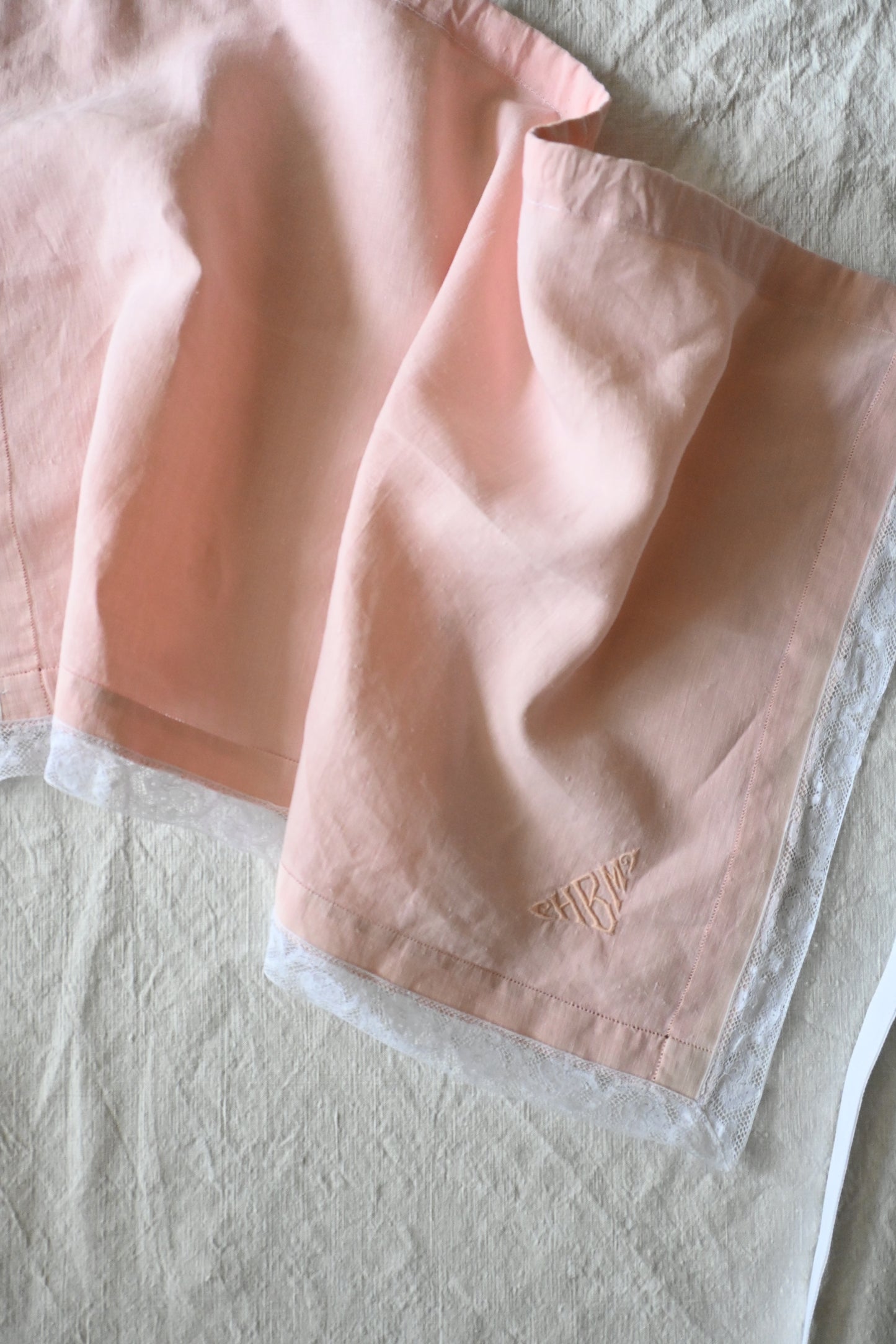 Cotton lace wrap/PONMOSIR