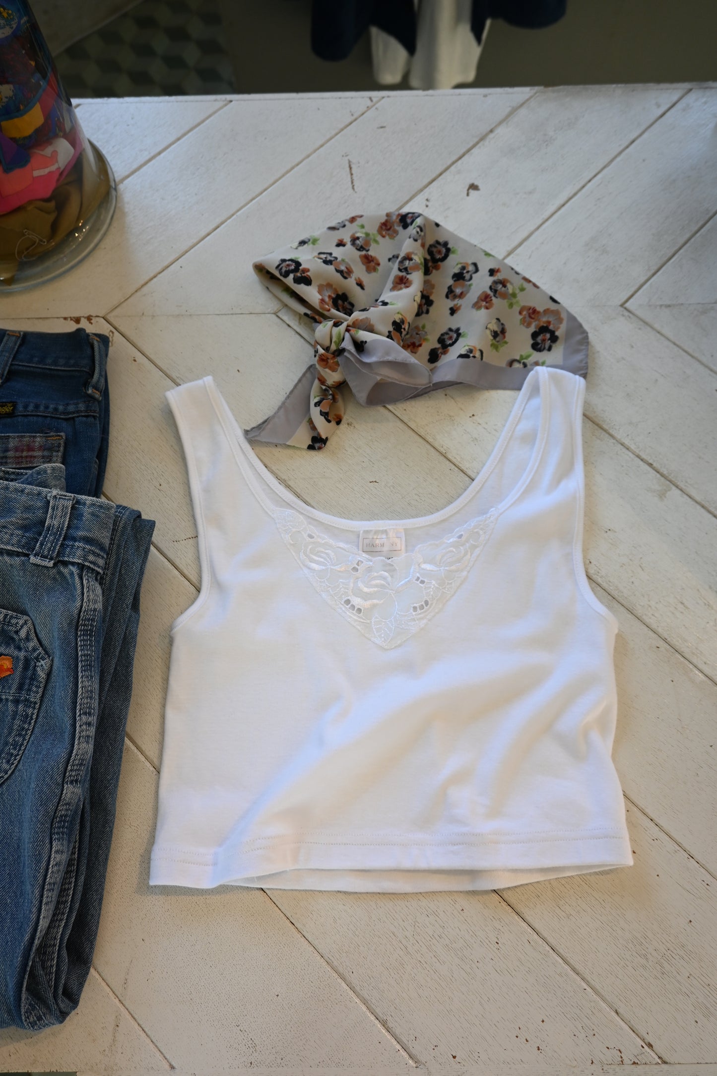 EURO  Cropped lace top