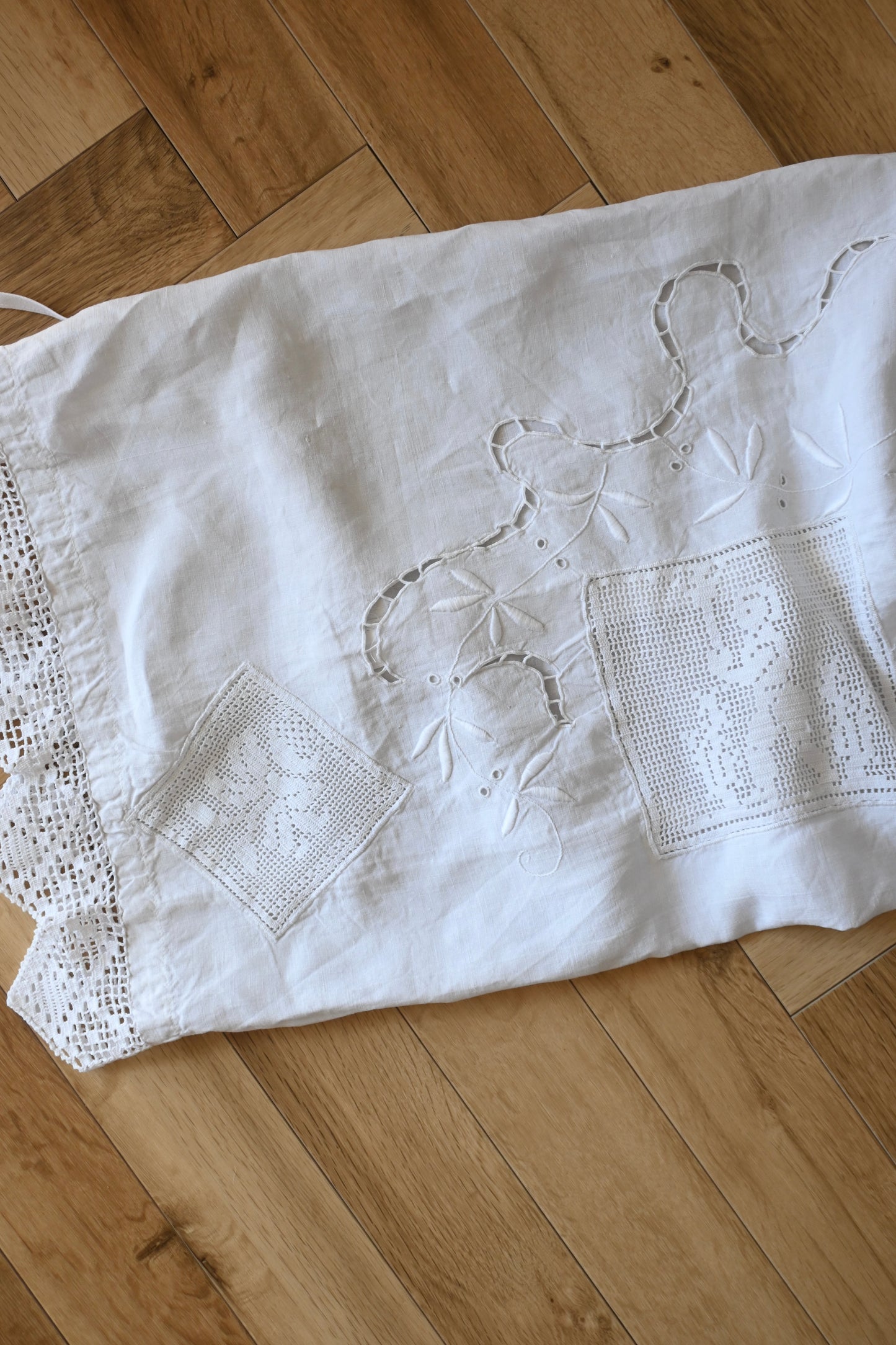Cushion tops/PONMOSIR