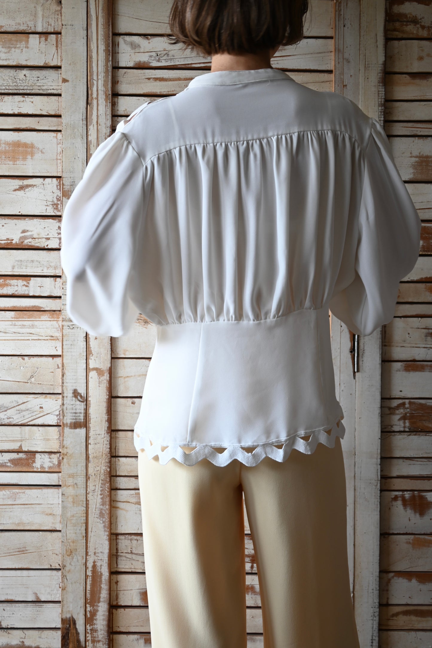 Design blouse/WHITE