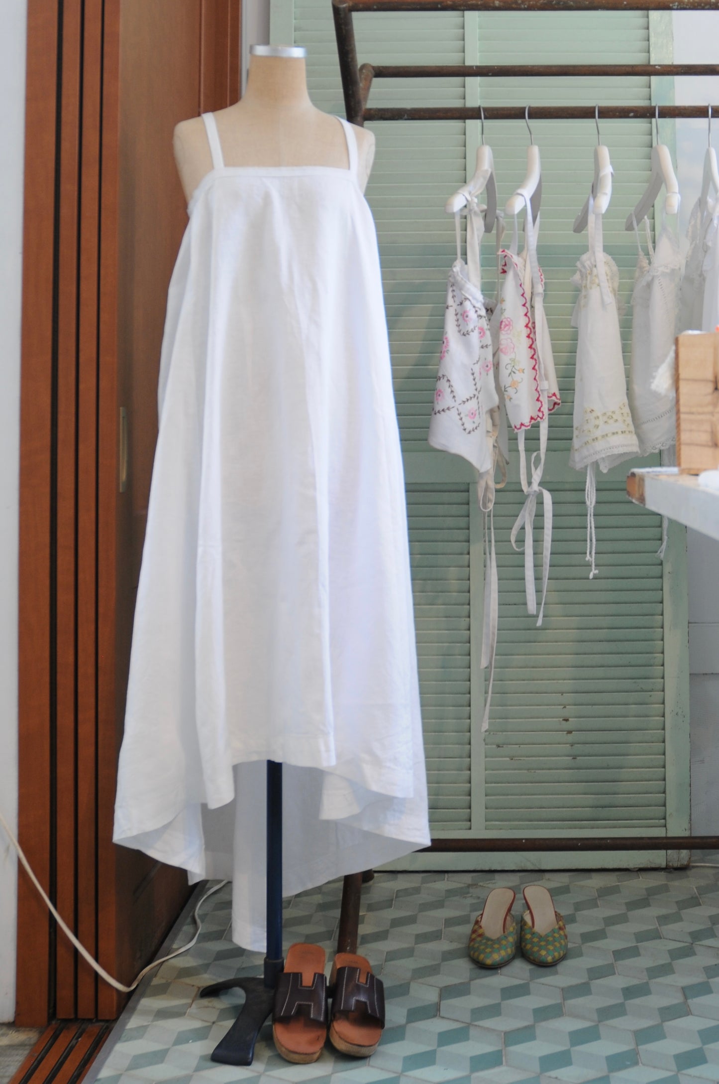 Linen asymmetry dress/PONMOSIR