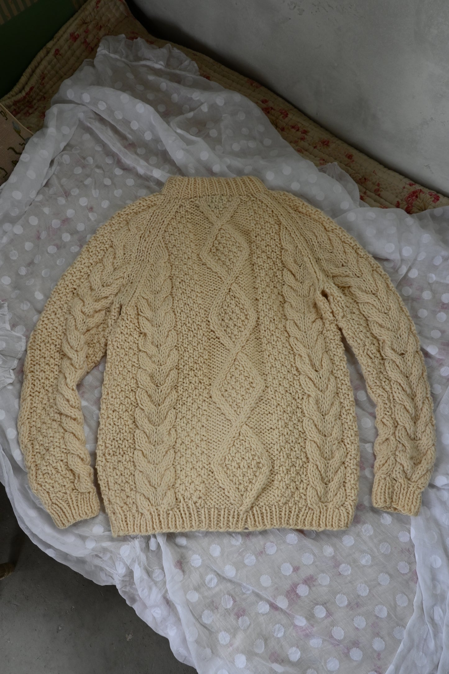 Aran knit sweater/IVORY