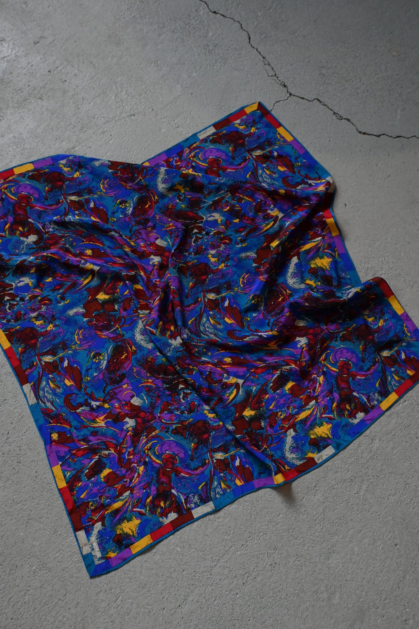Vintage silk scarf/MULTI