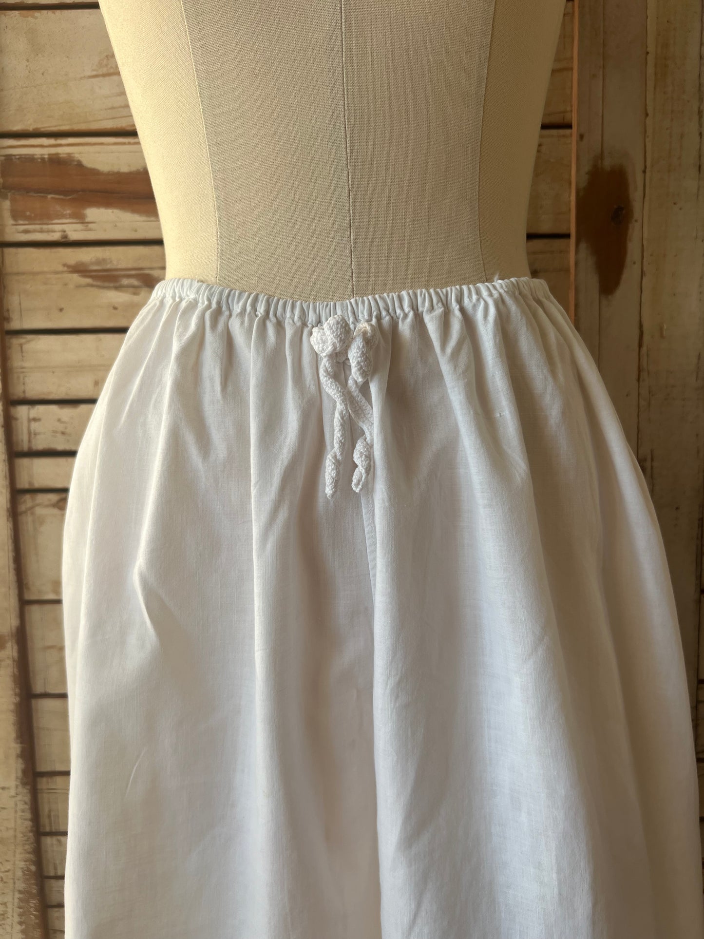 EURO Vintage cotton midi shorts/WHITE