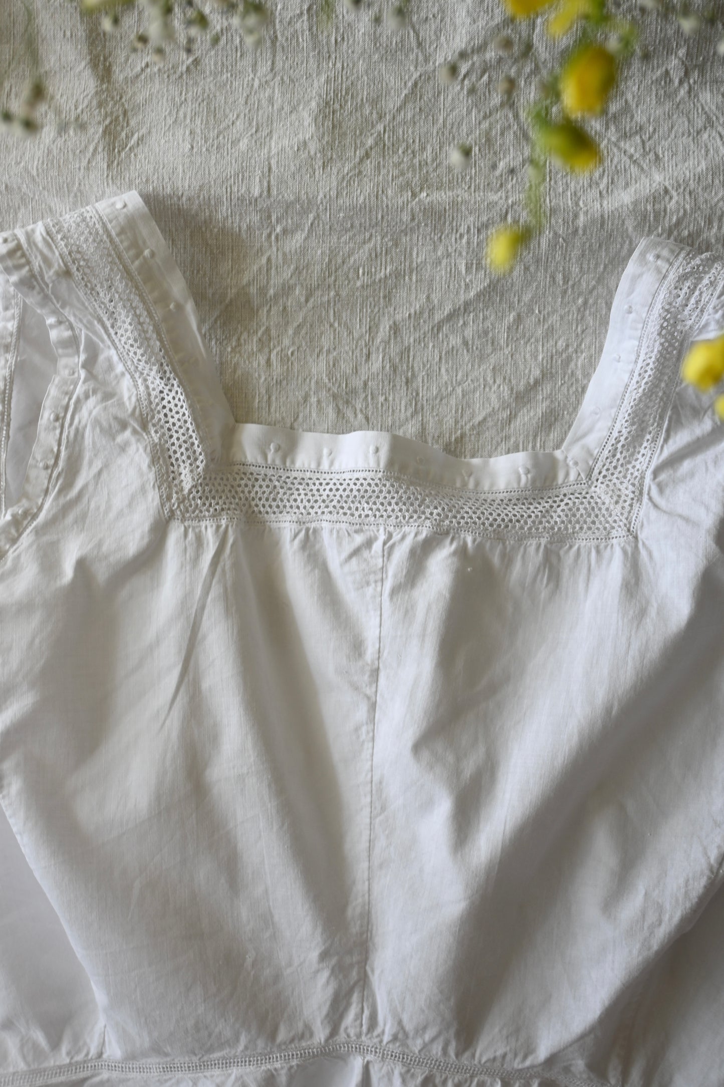 Corset cover/White