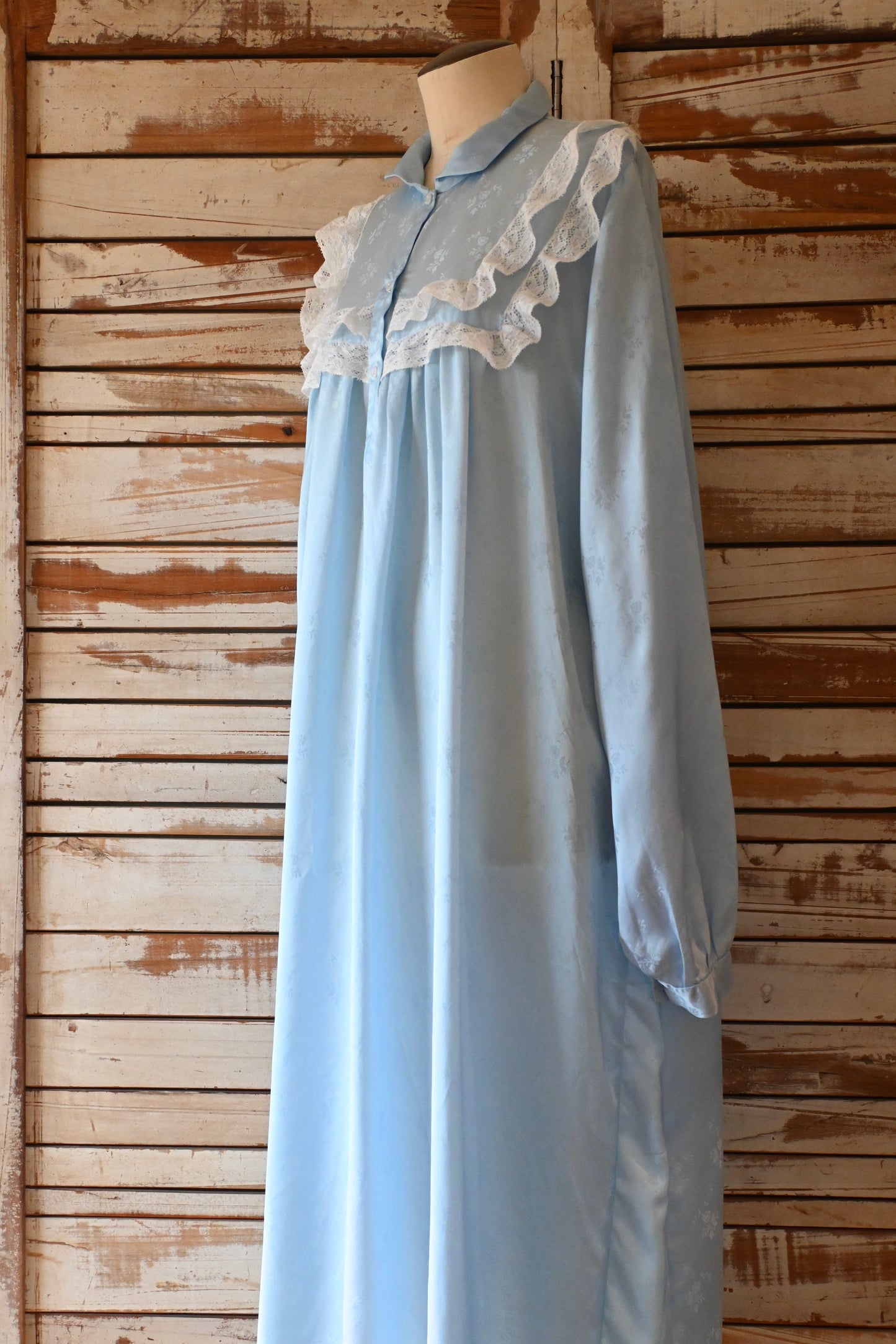 Blue satin night dress/L.BLUE