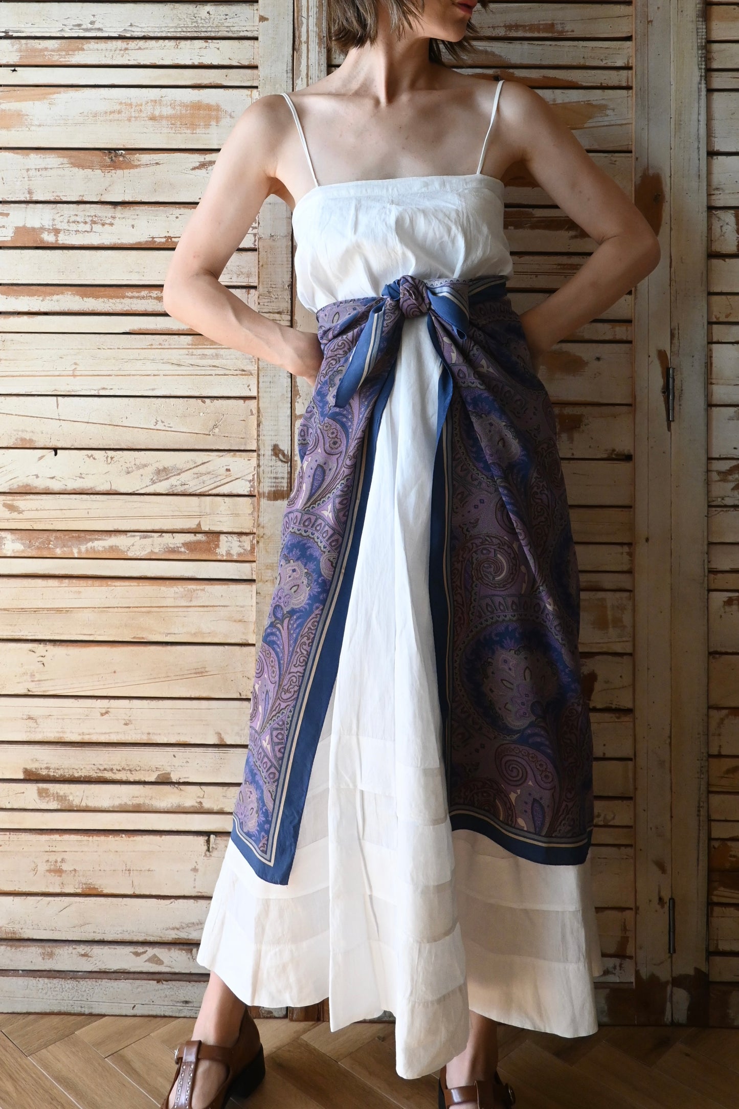 Vintage paisley scarf/BLUE