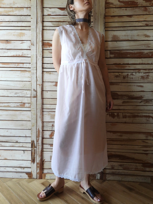 Embroidered sleeveless dress/B.PINK