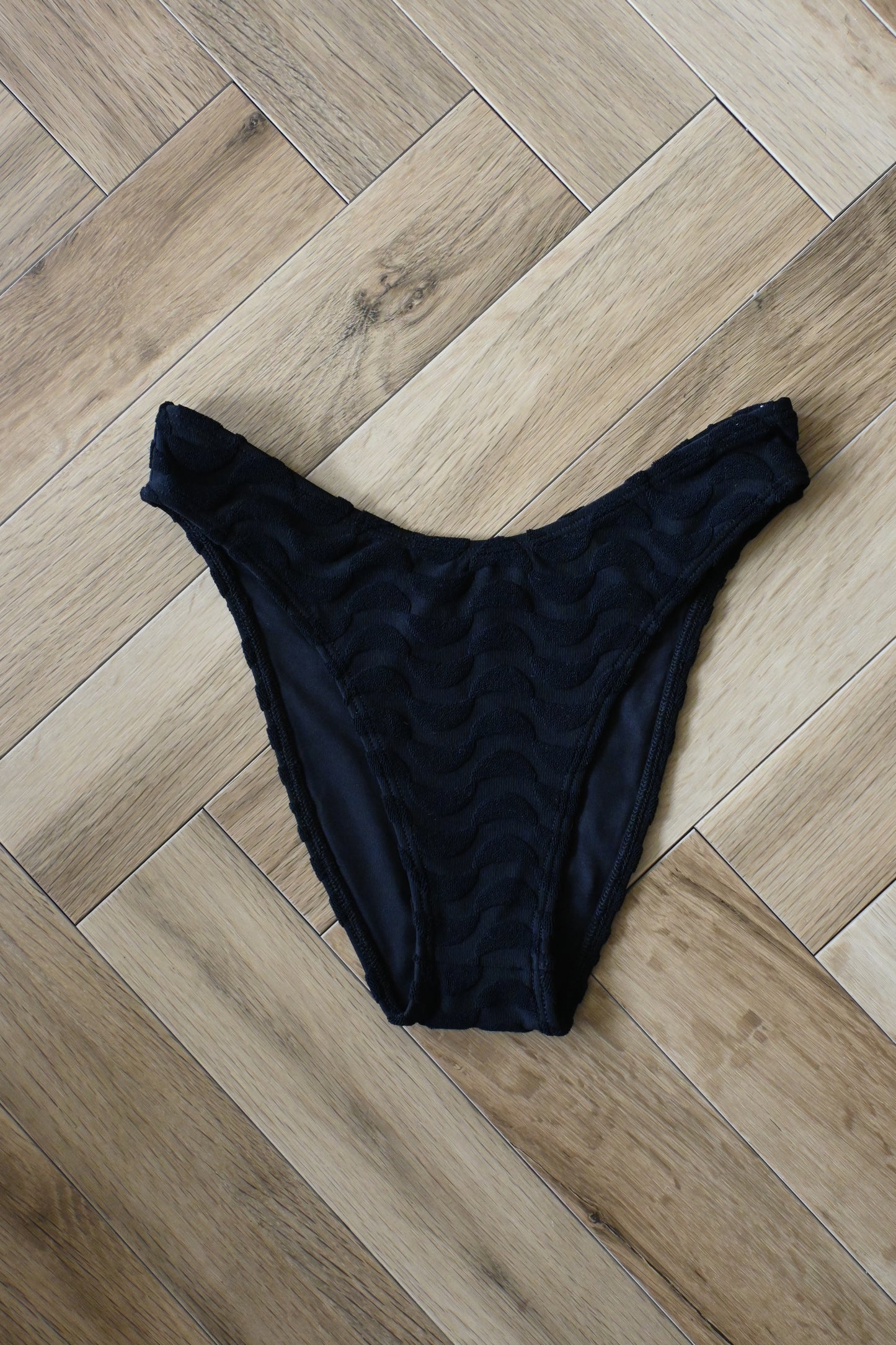 SEEA/Phoebe bottom/Lunata