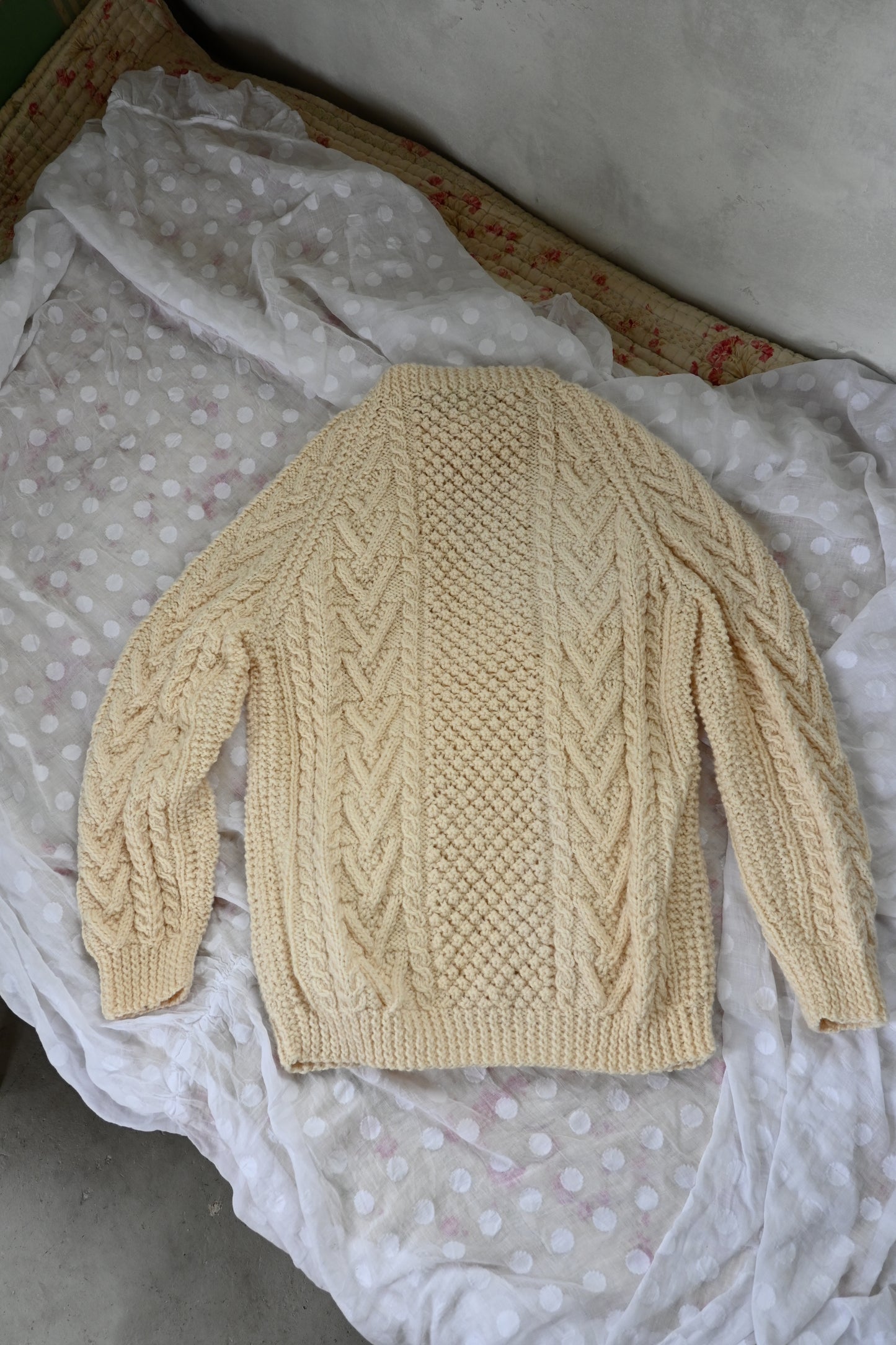 Aran knit sweater/IVORY