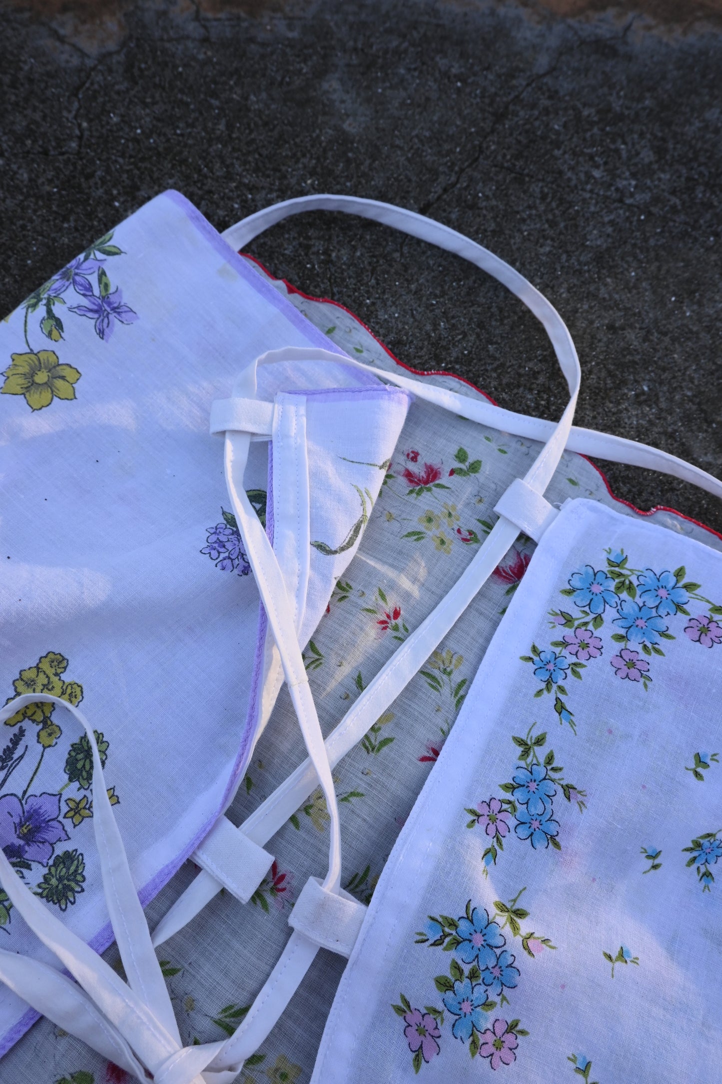 Flower handkerchief camisole/PONMOSIR