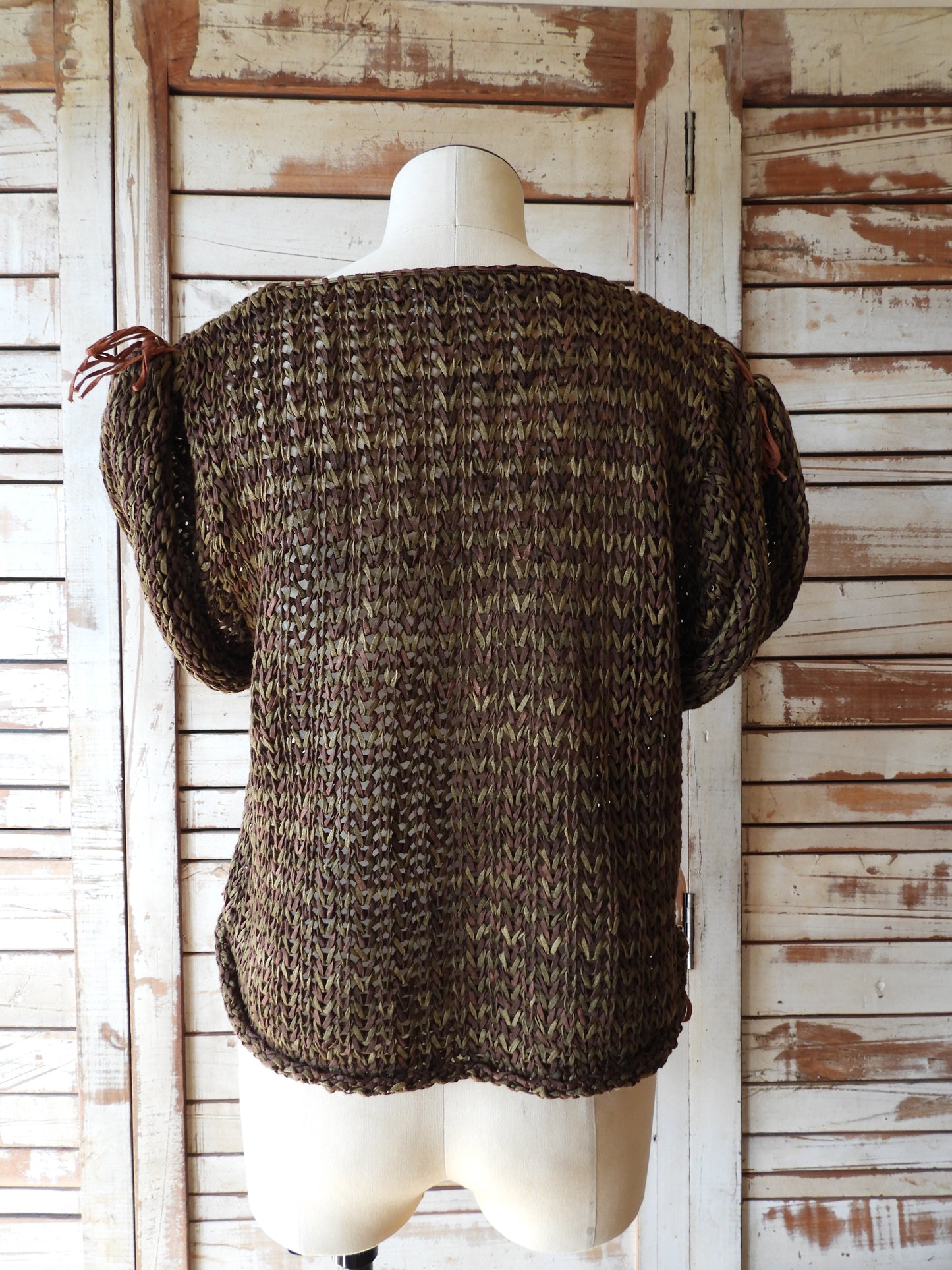 Elephant design hand knit/BROWN