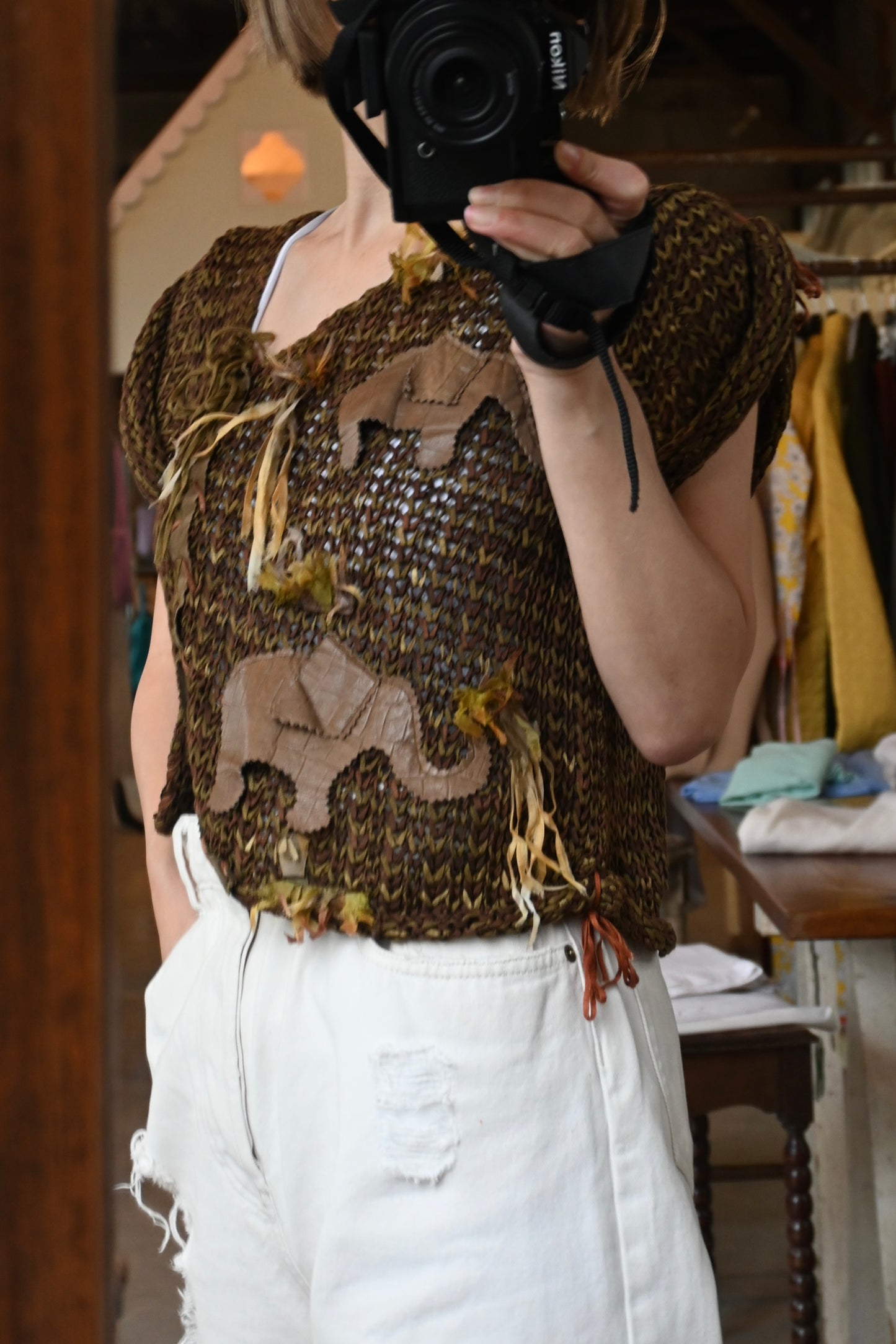 Elephant design hand knit/BROWN