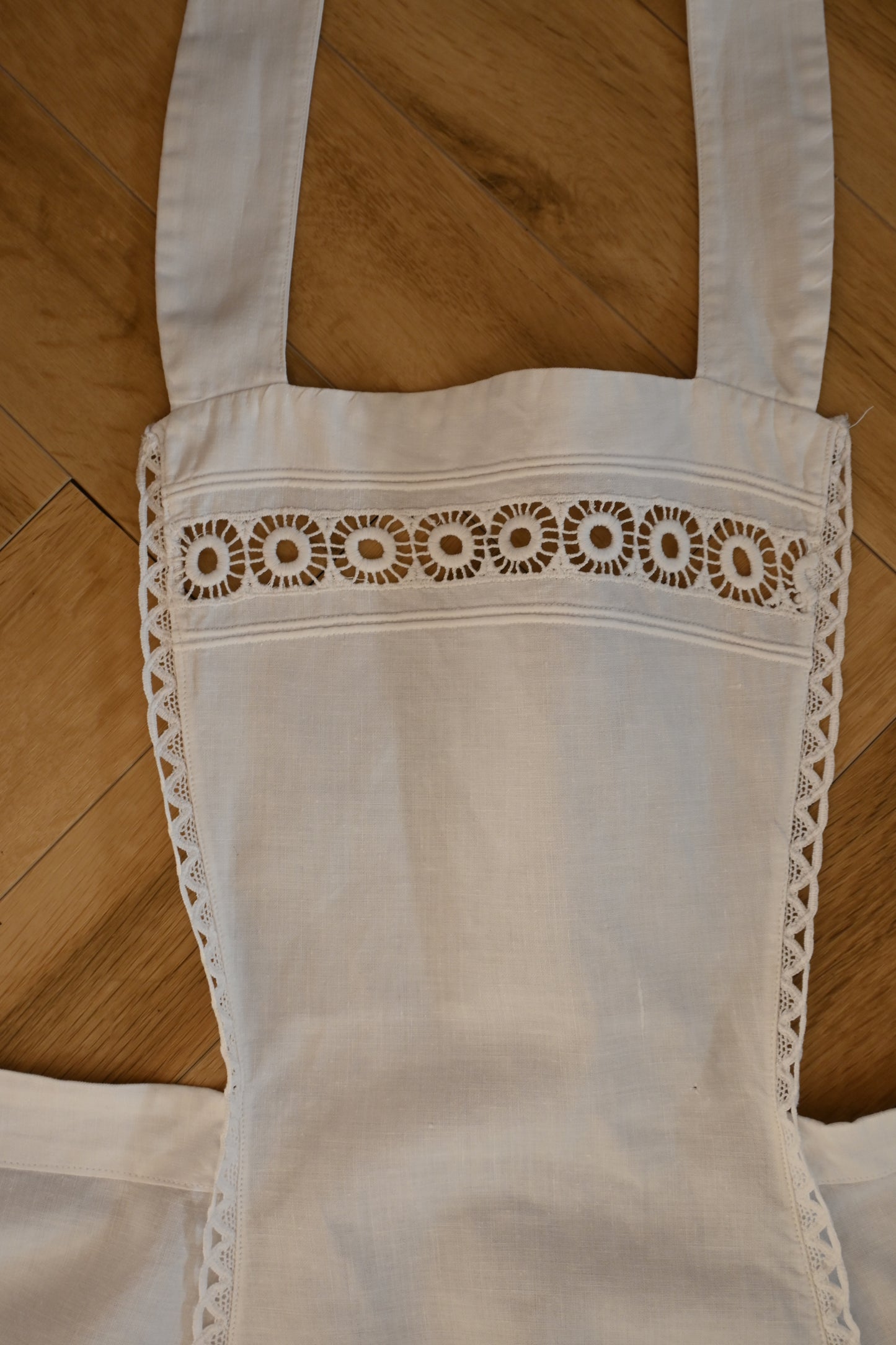 EURO Cotton lace apron/WHITE
