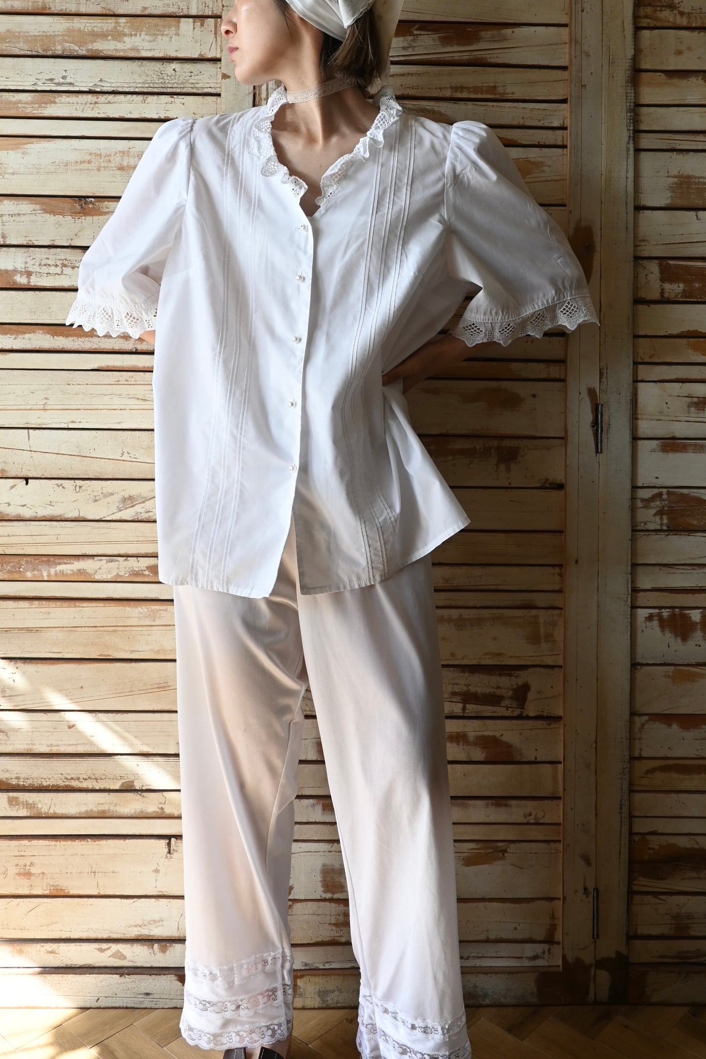EURO Cutwork lace blouse/WHITE