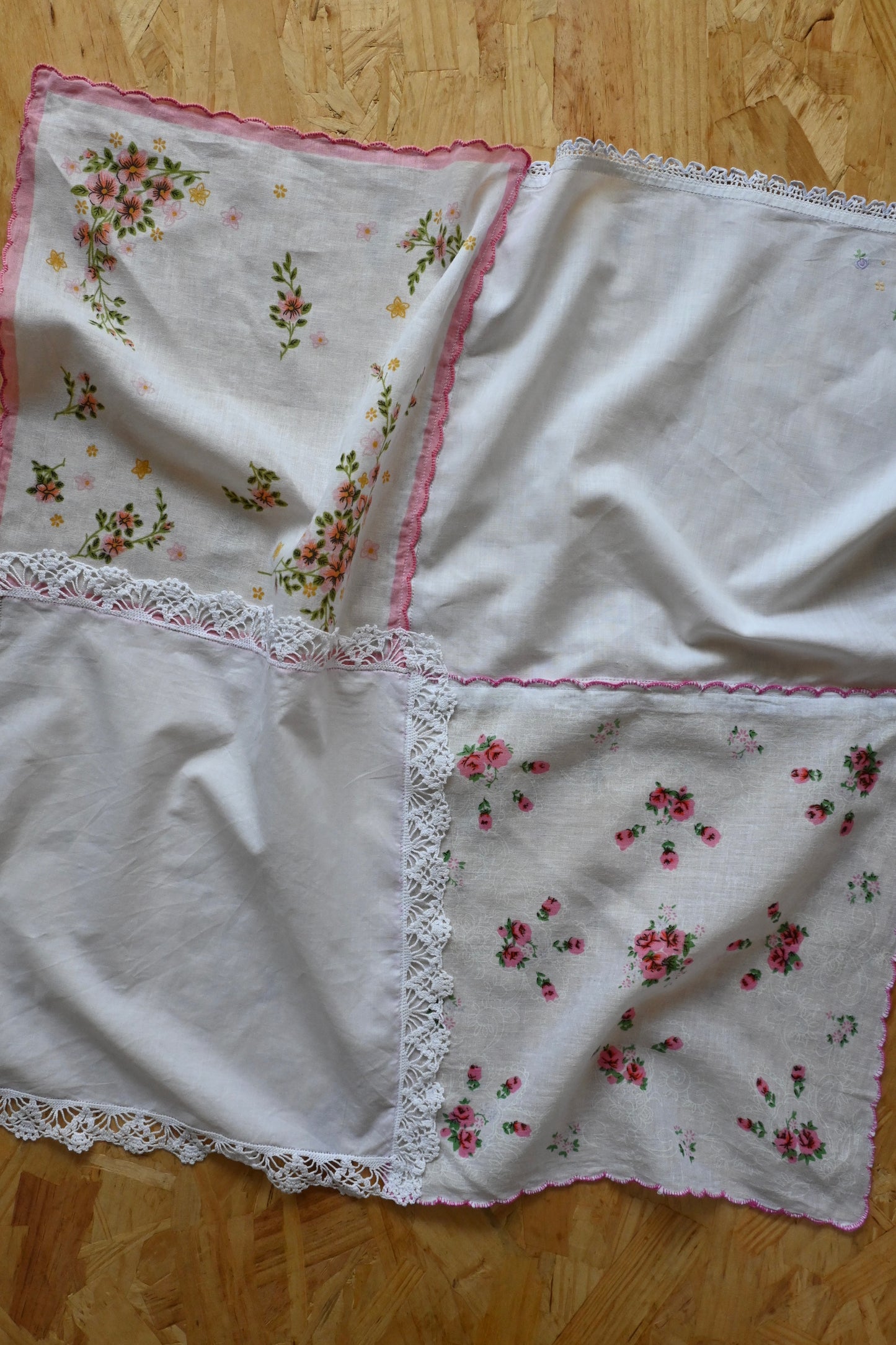 Flower lace handkerchief scarf/PONMOSIR