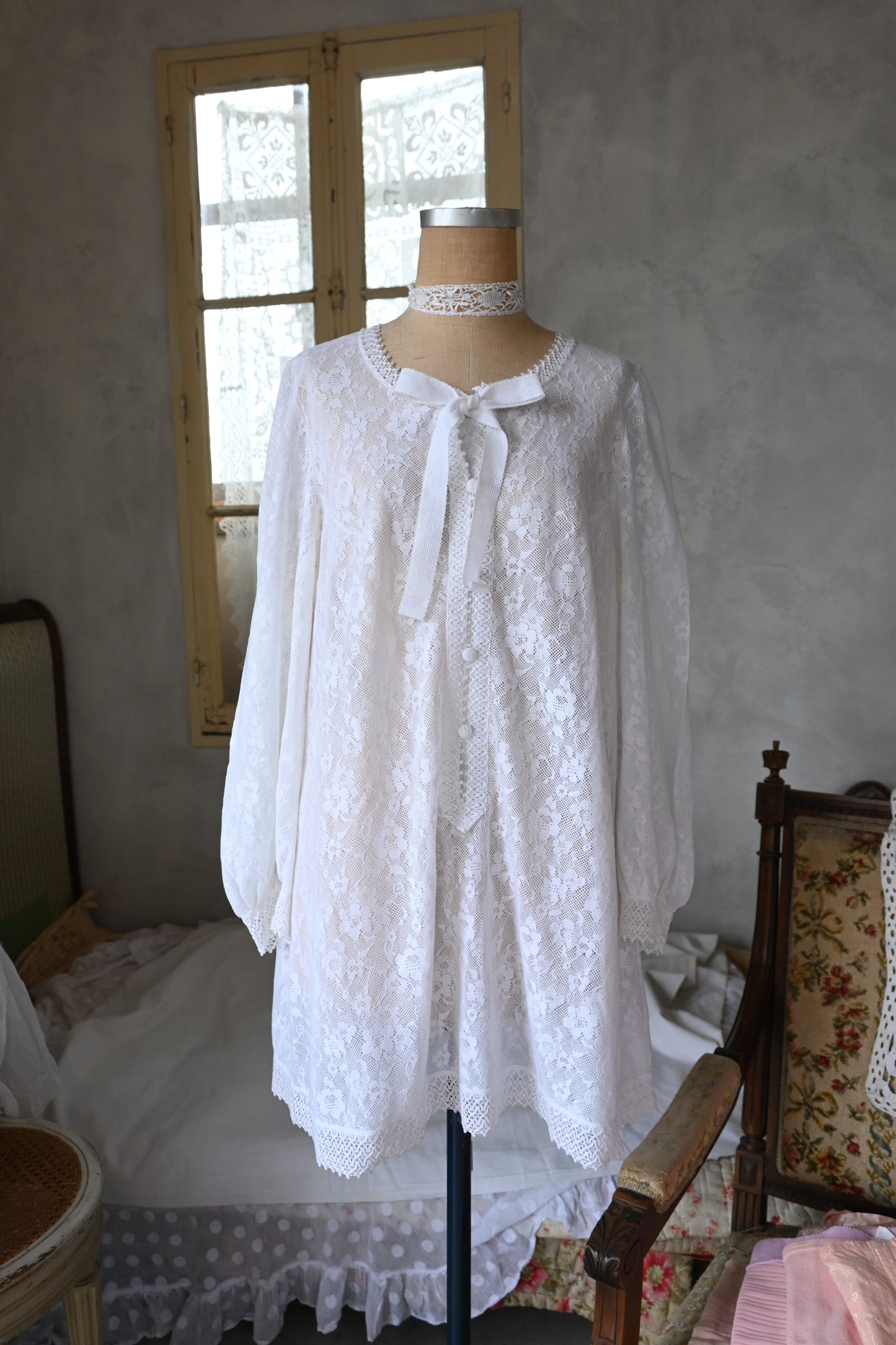 "HANRO" L/S Lace mini dress/WHITE